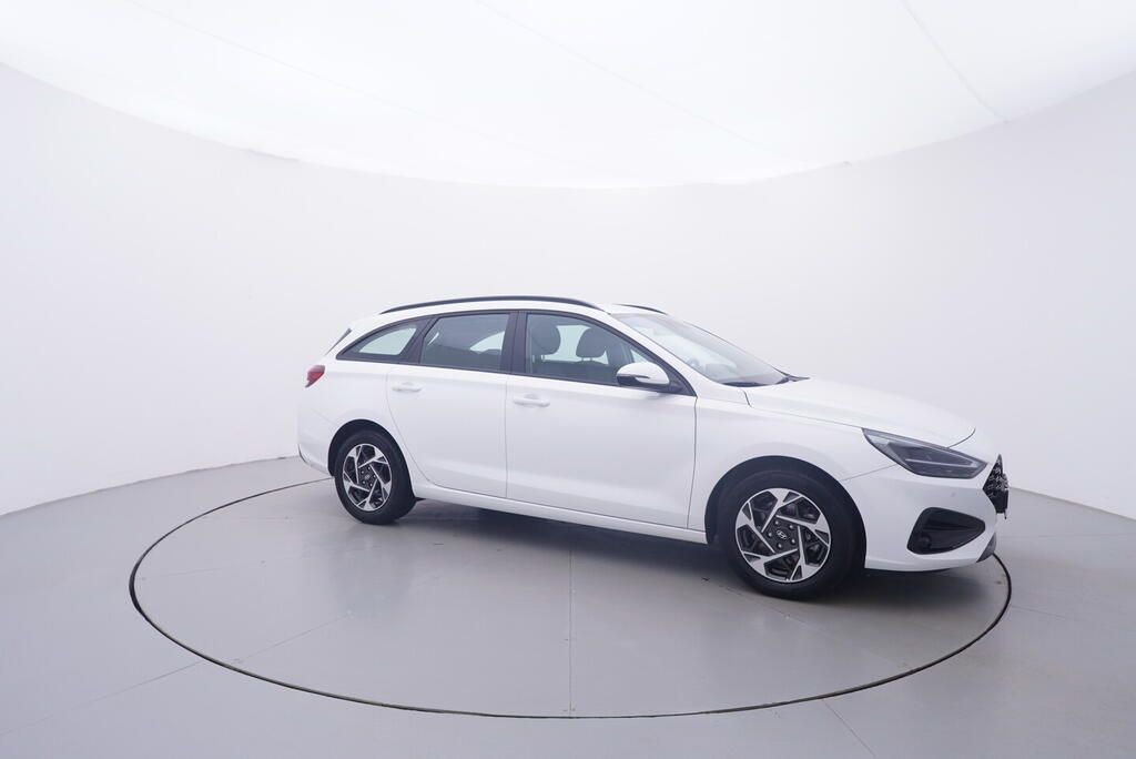 Hyundai i30, Smart 1.0 GDI 74 kW - fotka 3