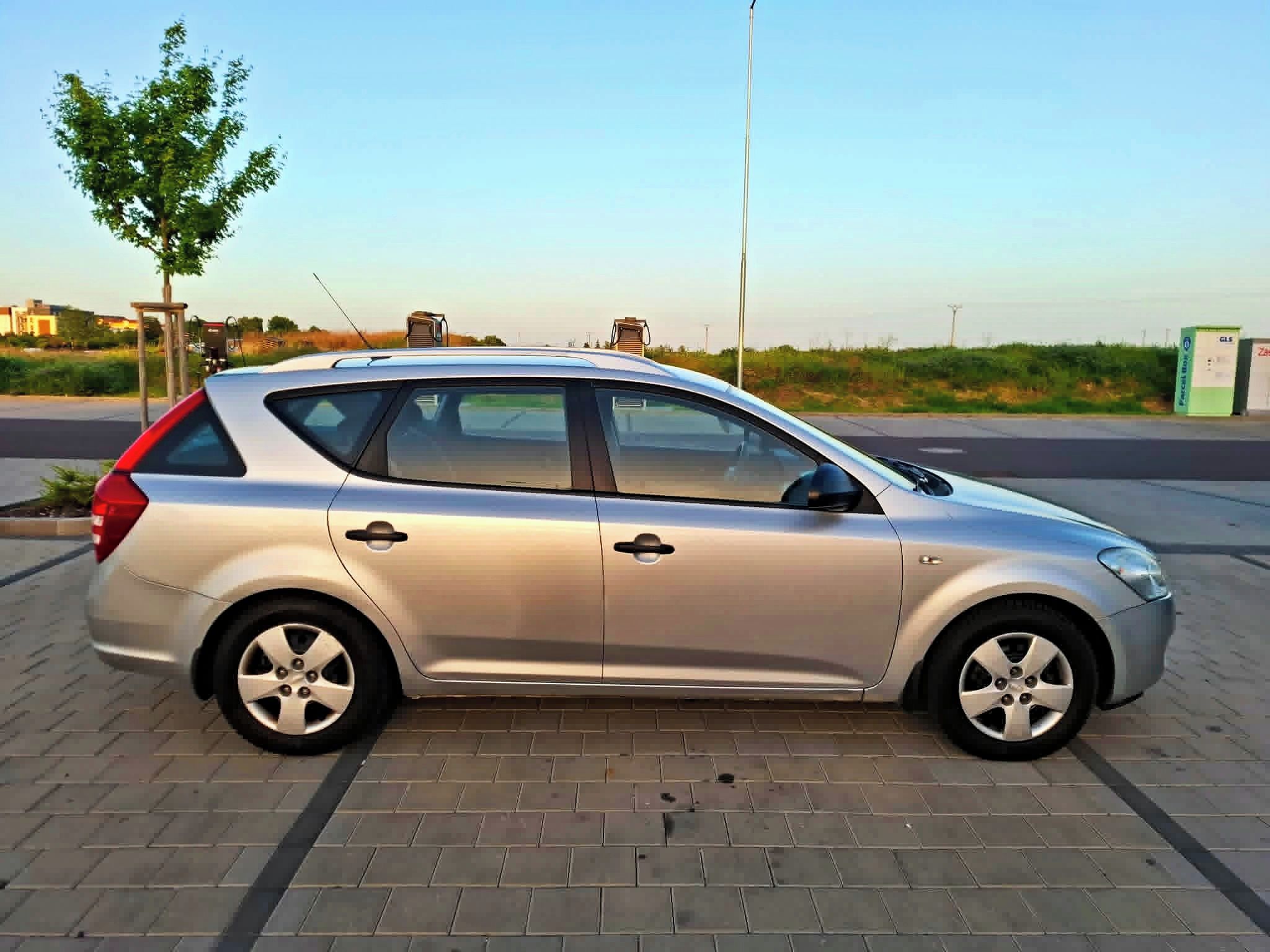 Kia Cee´d, 1.4i 80kW 1. maj. Tažné, STK! - fotka 5