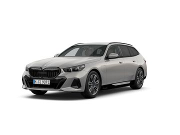 | 550e xDrive Touring, Touring