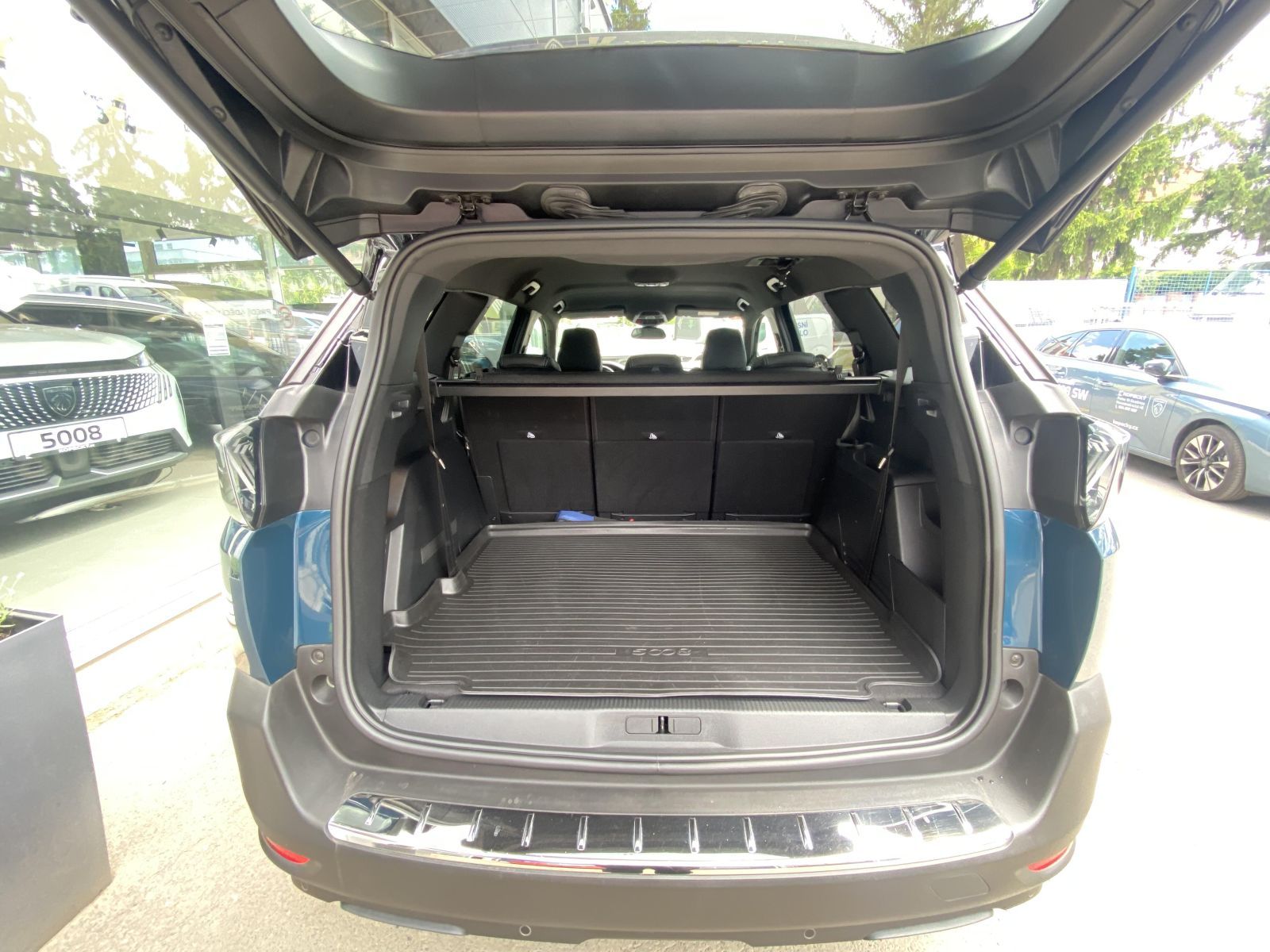 Peugeot 5008, ALLURE PACK 1.5 BHDi 130k EAT8 - fotka 6