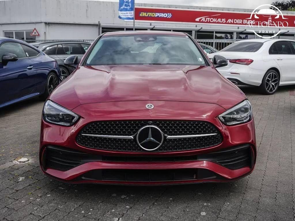 Mercedes-Benz Třídy C, C 300 4Matic AMG - fotka 4