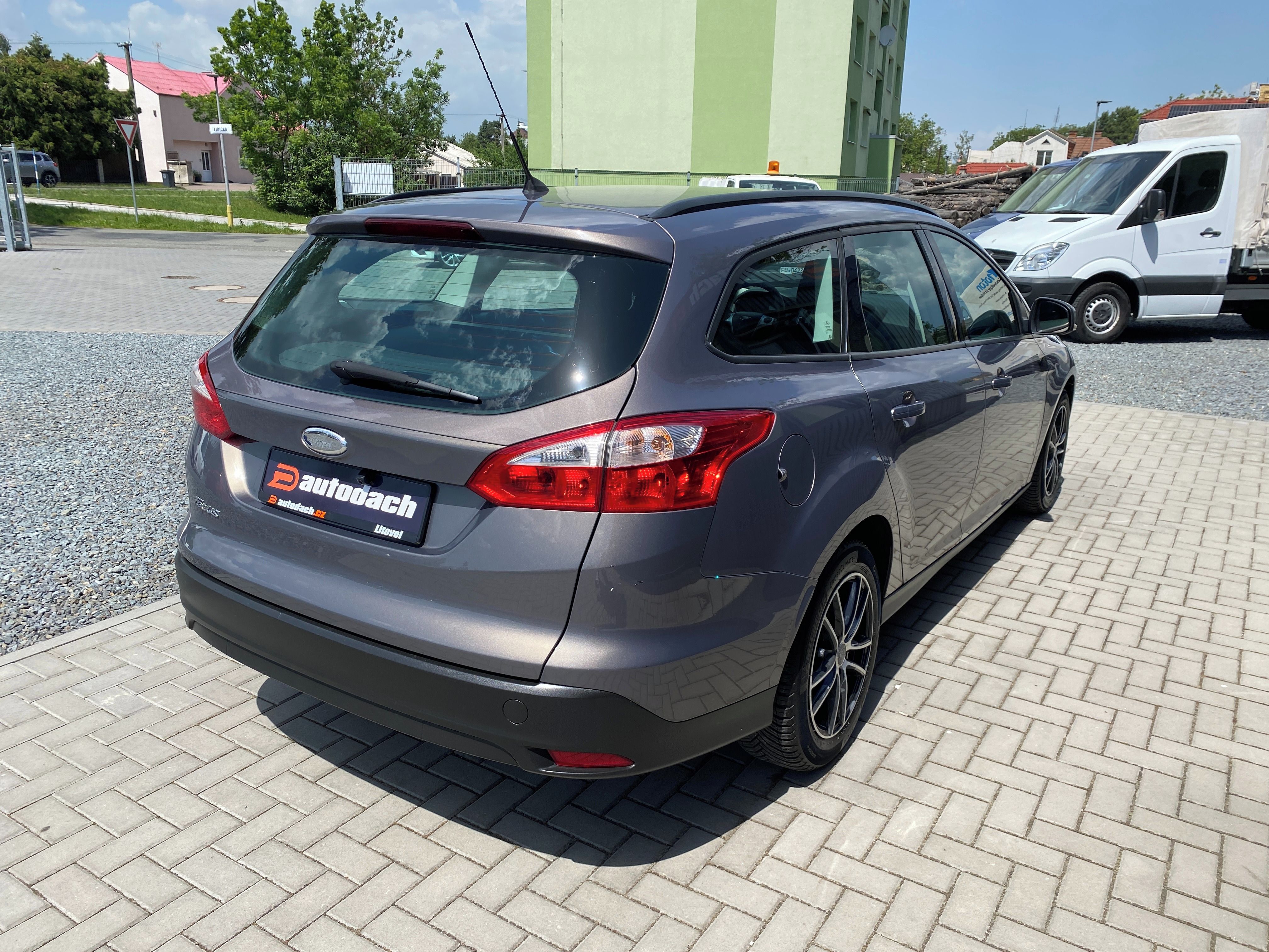 Ford Focus, 1.6i 77kW - KLIMA - 118 000KM - fotka 5