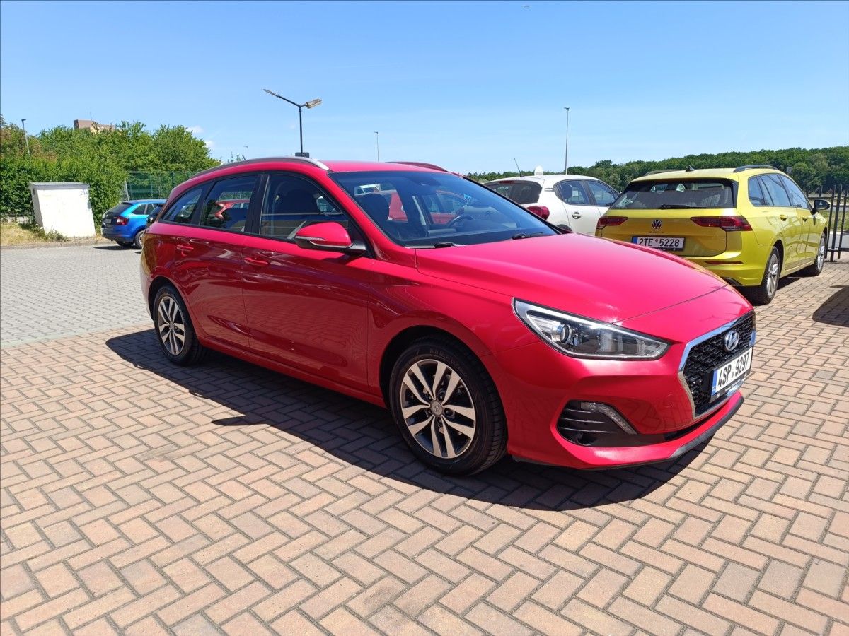 Hyundai i30, 1,0 TGDi Trikolor - fotka 5