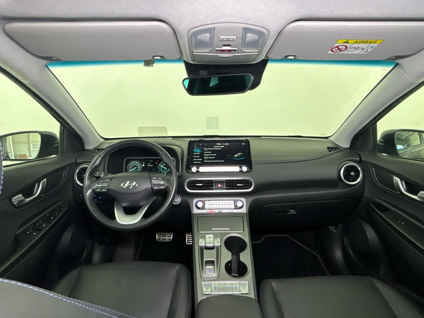 Hyundai Kona, 0.0 elektro / 150 kW 64kWh - fotka 5