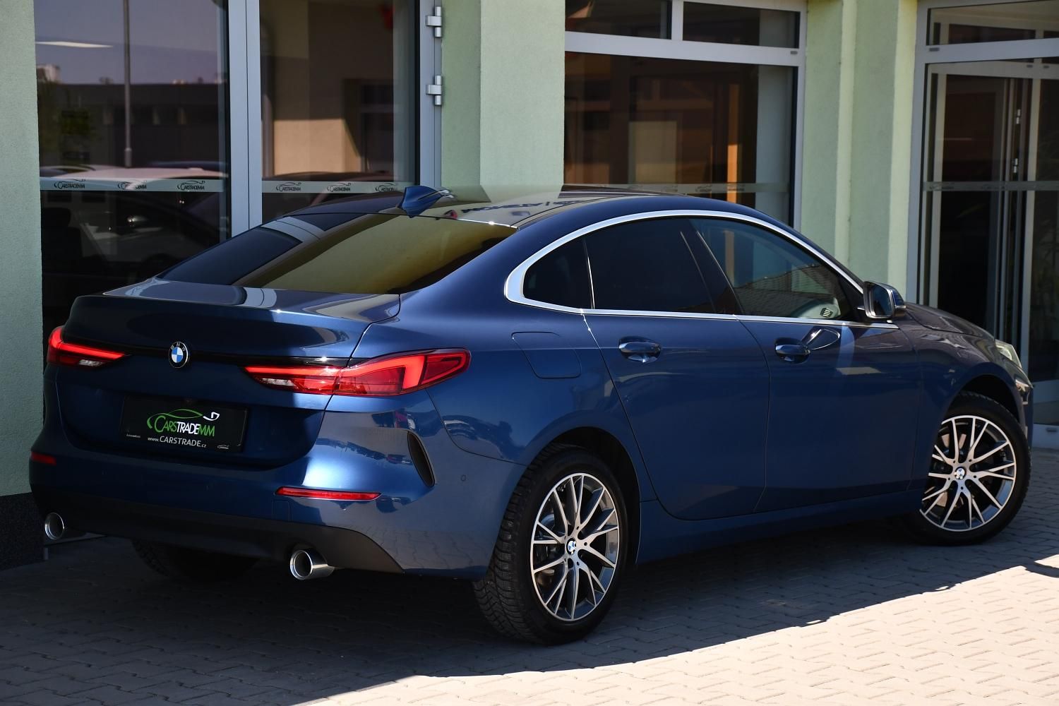 BMW Řada 2, 218d NAVI KAMERA 1.M ČR - fotka 4