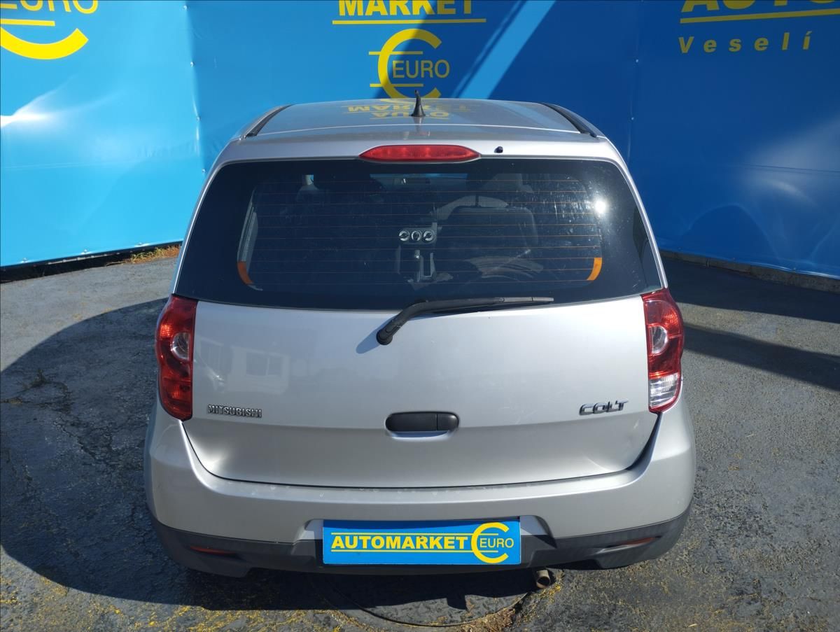 Mitsubishi Colt, 1,1 55KW - fotka 5