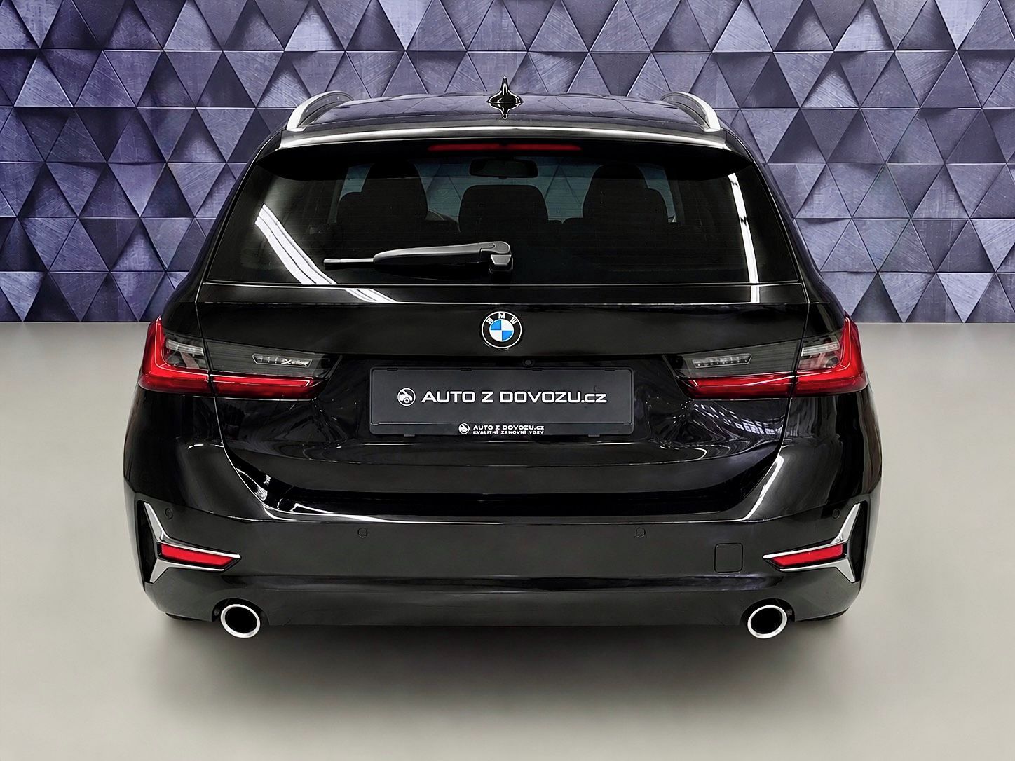 BMW Řada 3, d xDrive LUXURY LINE, PANORAMA - fotka 6