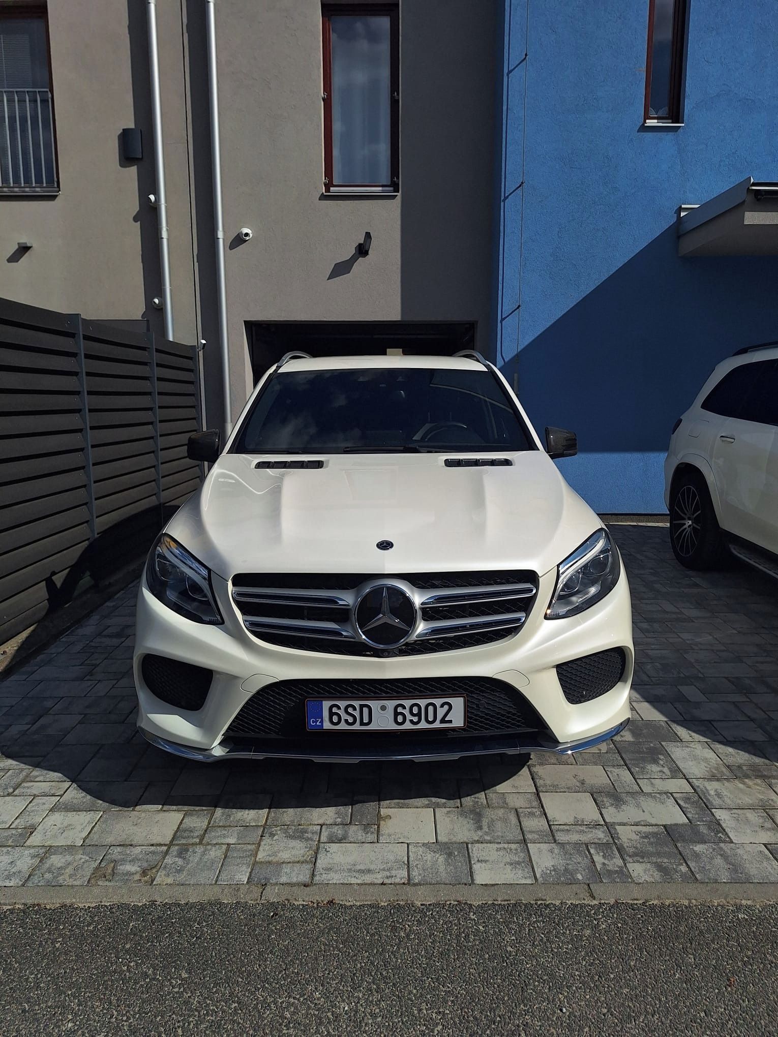 Mercedes-Benz GLE