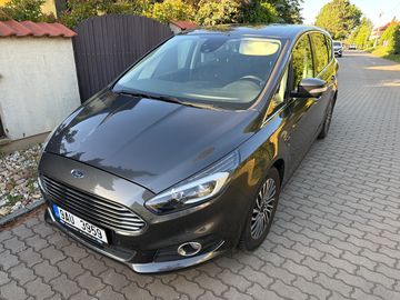 2.0 diesel ecoBlue, AT, LED