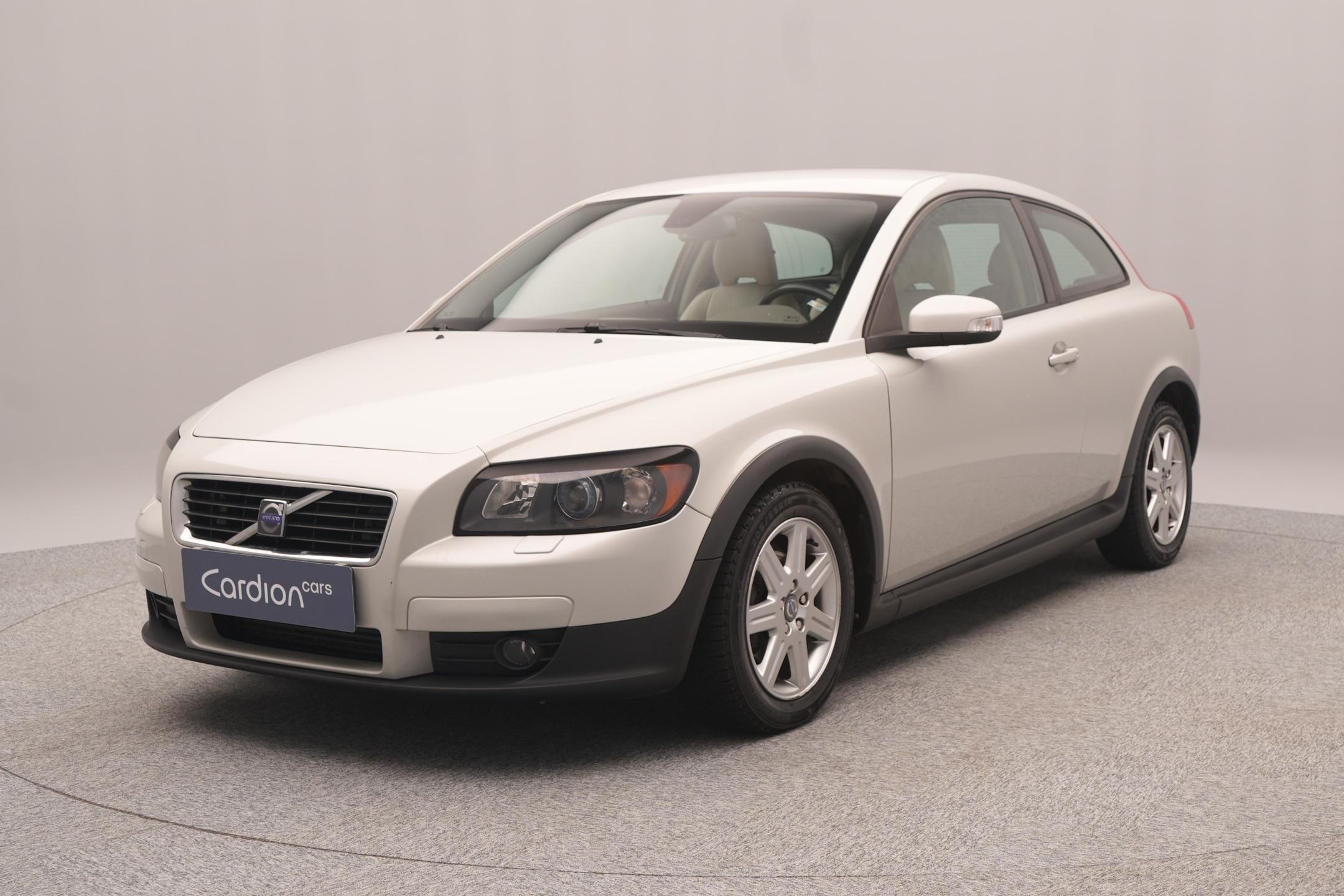Volvo C30, 1.6D MOMENTUM
