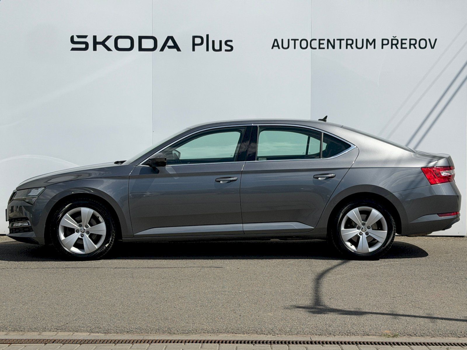 Škoda Superb, 2.0 TDI 147kW 4x4 DSG Style - fotka 3