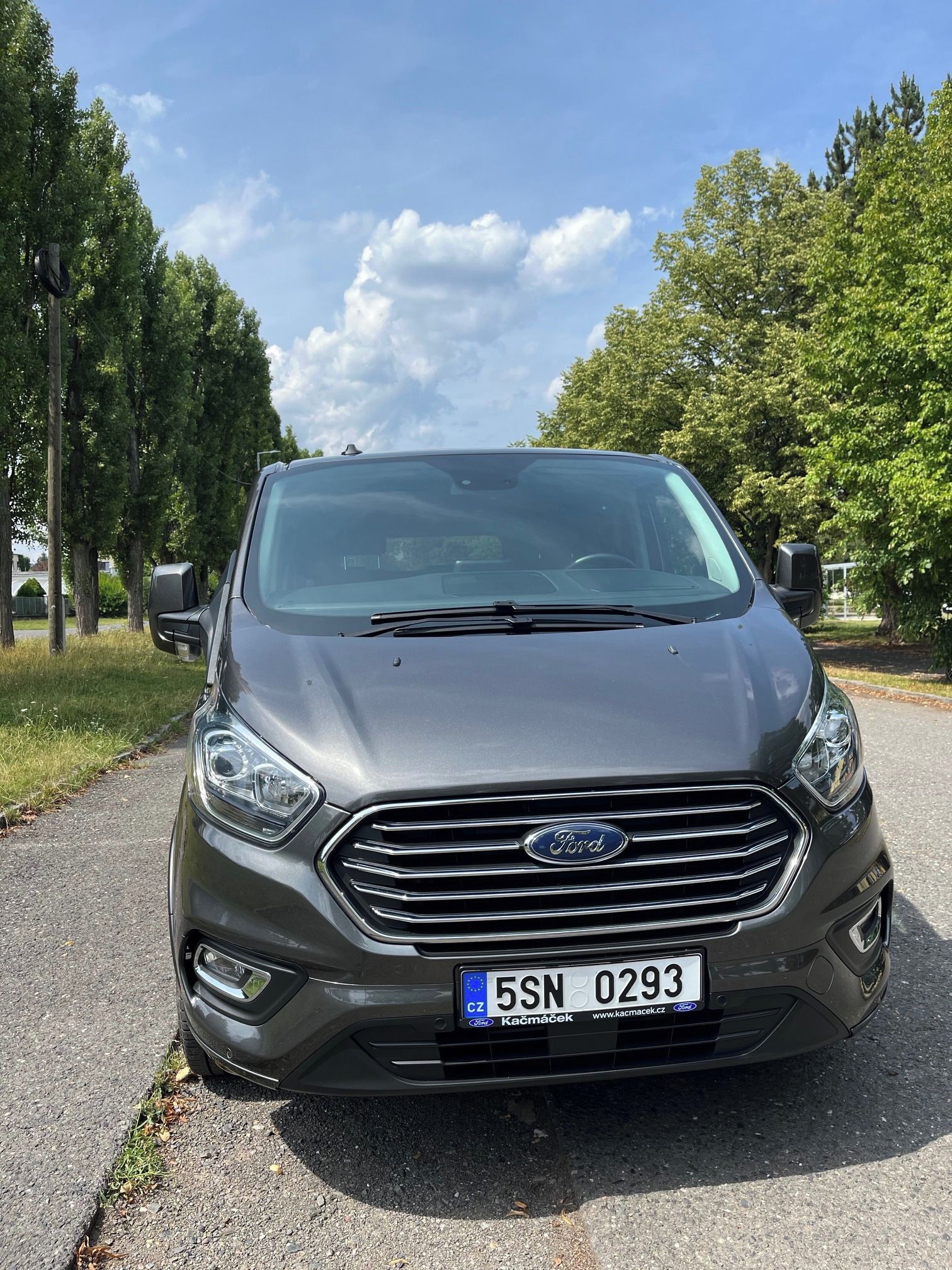 Ford Tourneo Custom, se spací vestavbou - fotka 3