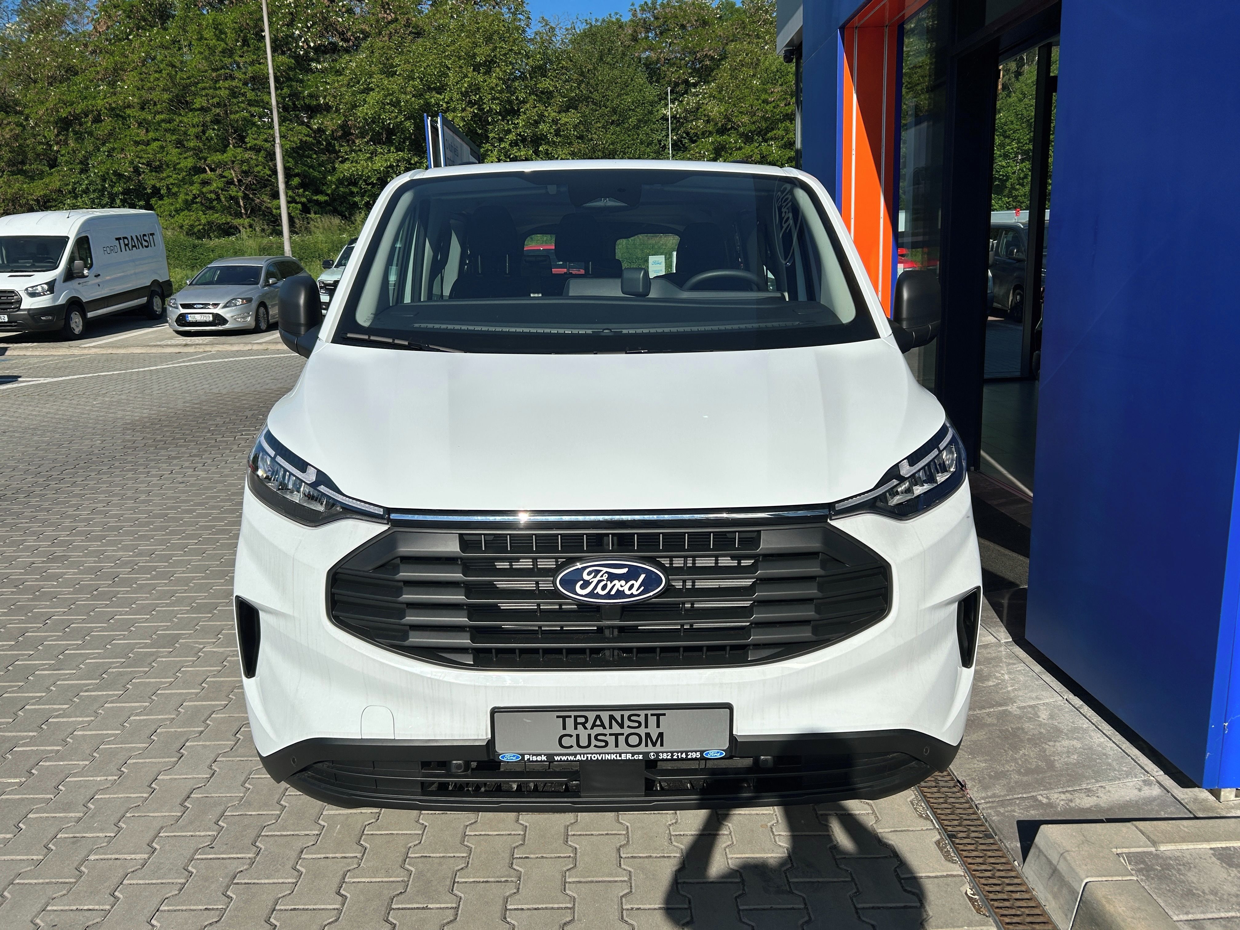 Ford Transit Custom, 2.0 EcoBlue Trend 320 L2 100kW - fotka 2