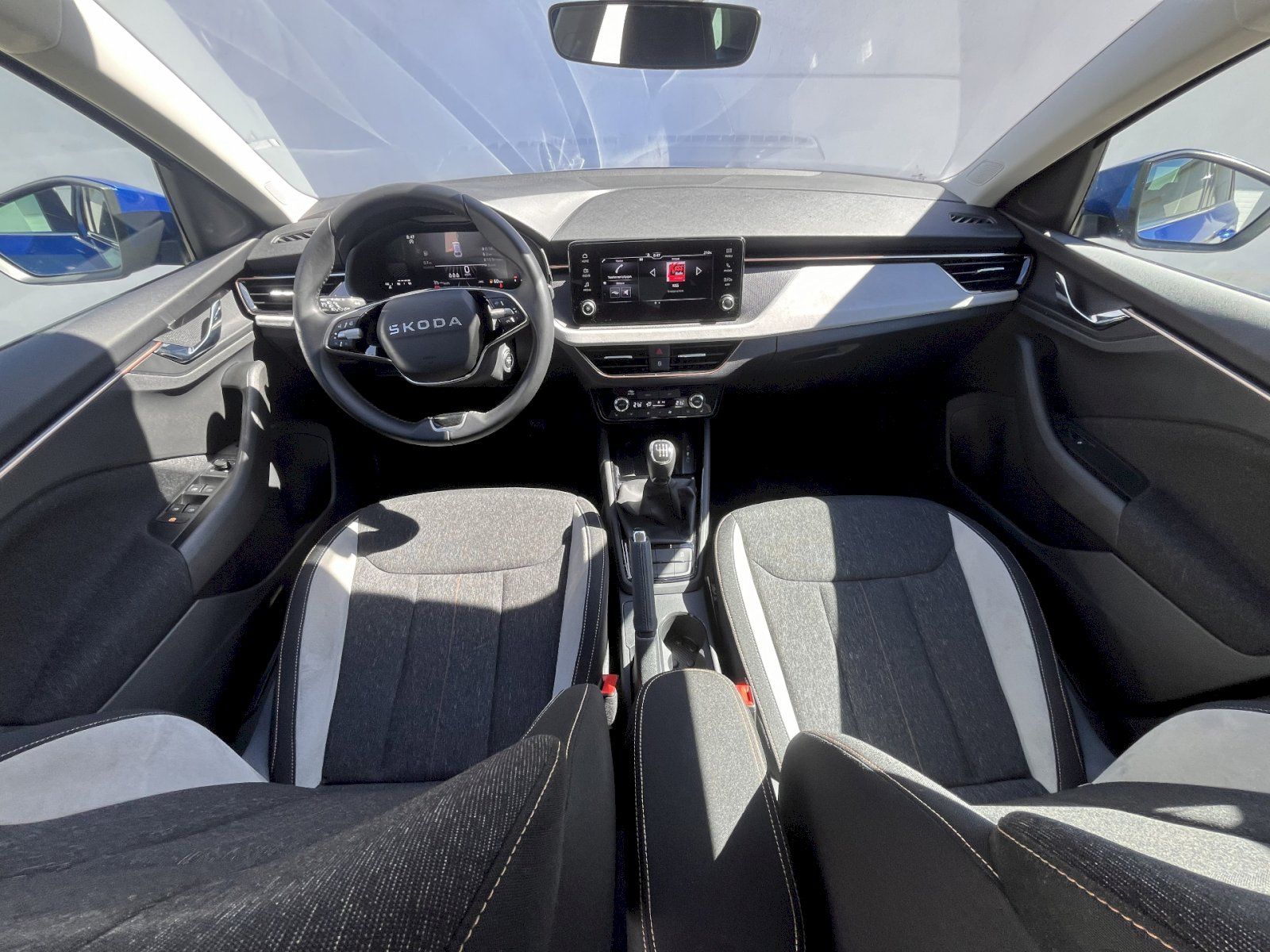 Škoda Scala, 1,0TSI 85KW TOP SELECTION - fotka 5