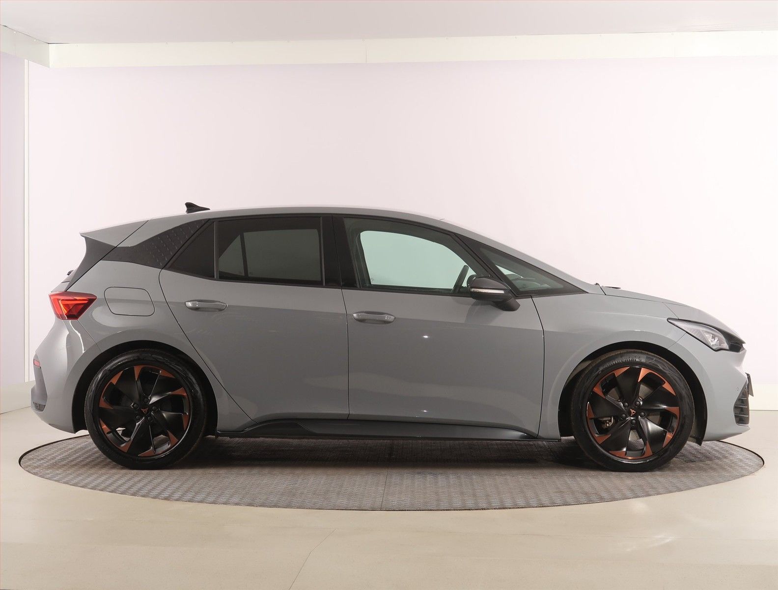 Cupra Born, 58, SoH 94%, Automat, Navi - fotka 6