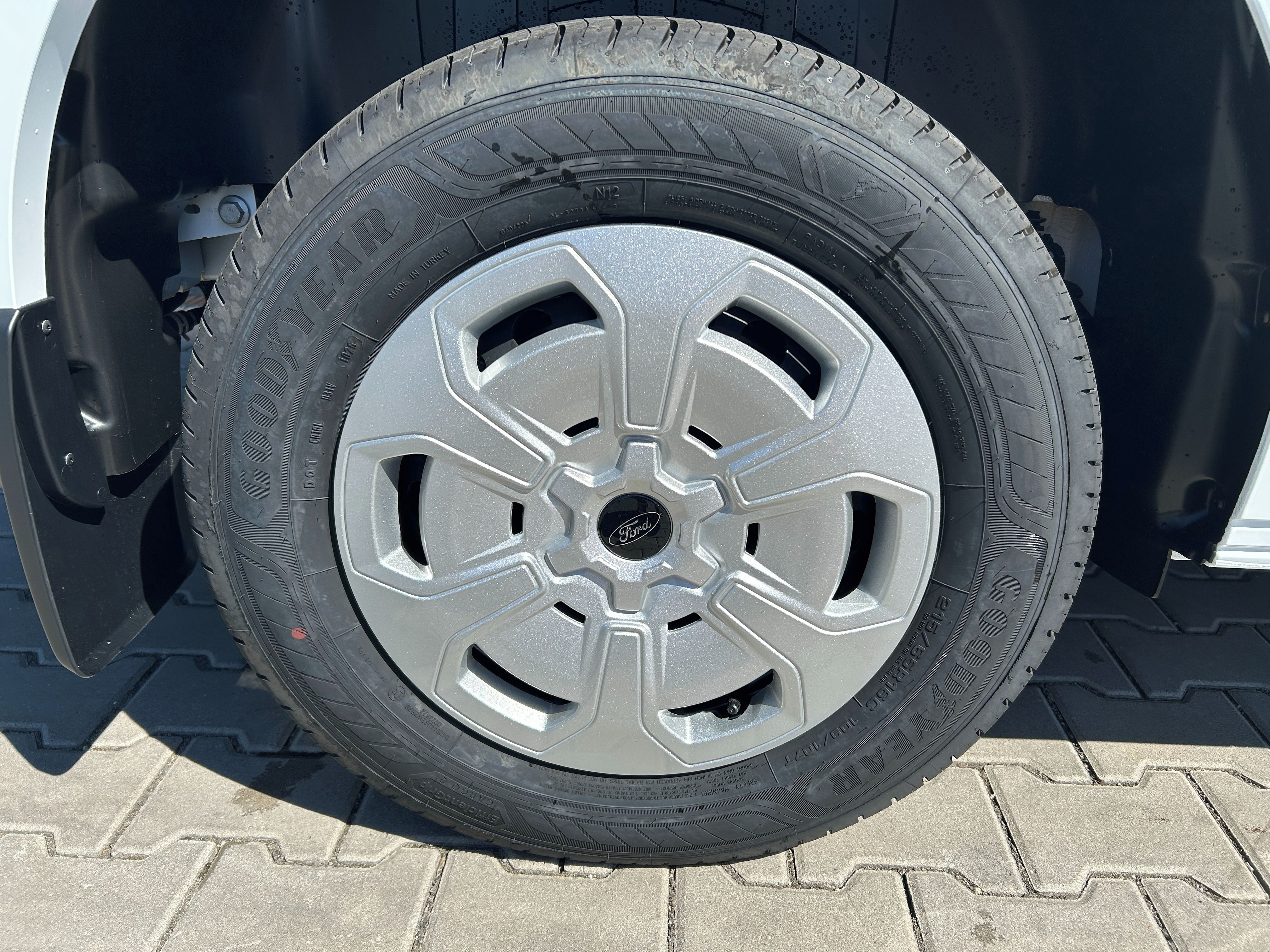 Ford Transit Custom, 2.0 EcoBlue 100kW Trend 320 L2 - fotka 4
