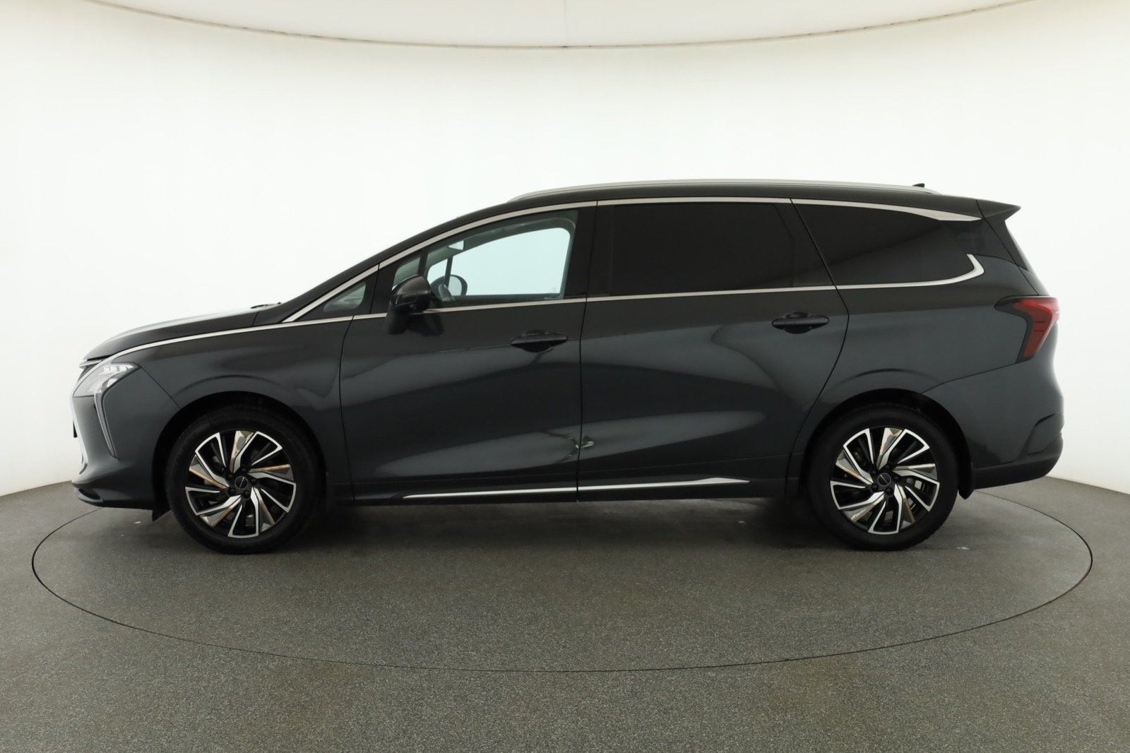 Dongfeng U-Tour, 1.5 Turbo, Automat, 7 míst - fotka 3