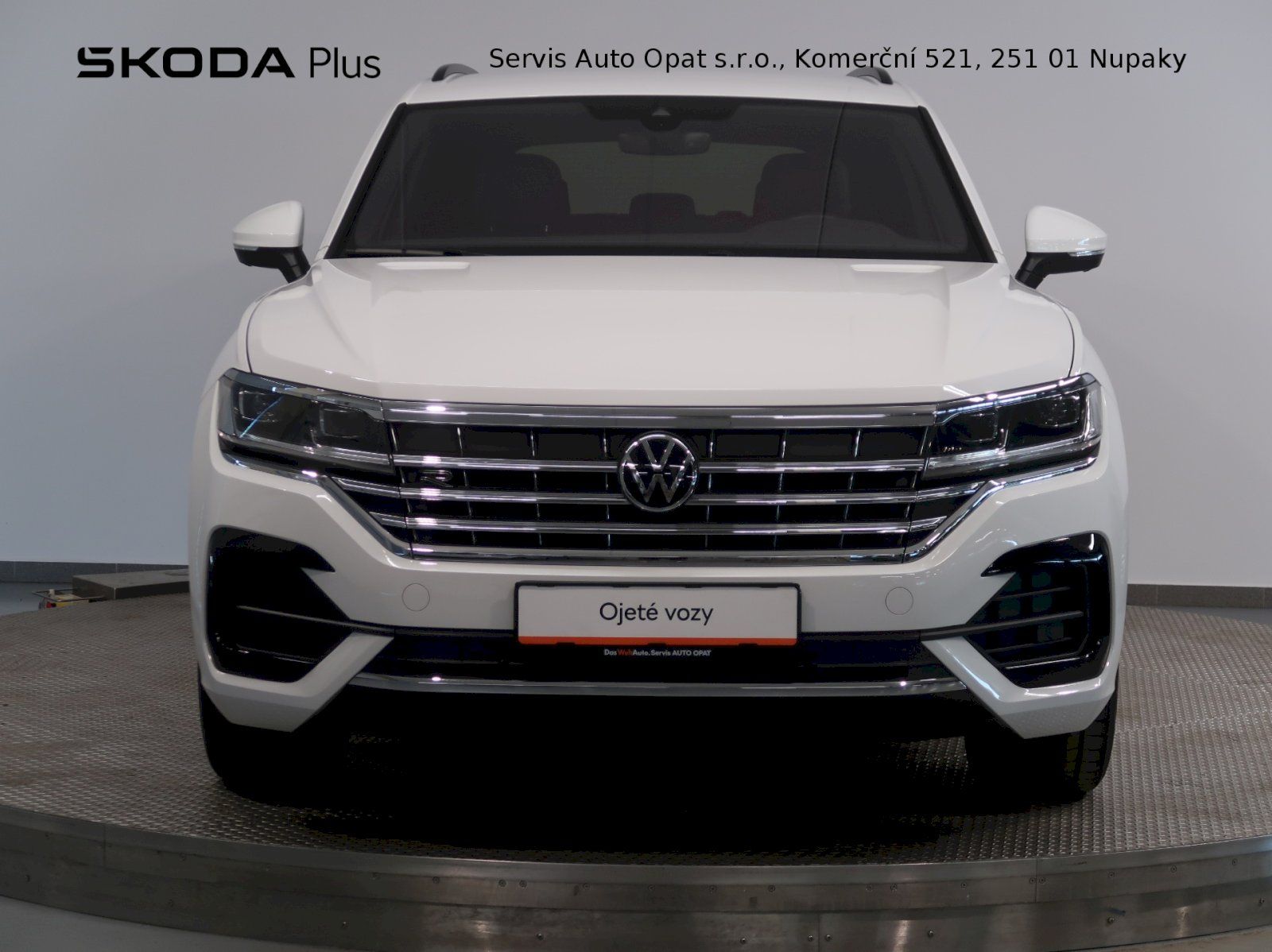 Volkswagen Touareg, R-LINE 3.0TDI 170KW - fotka 4