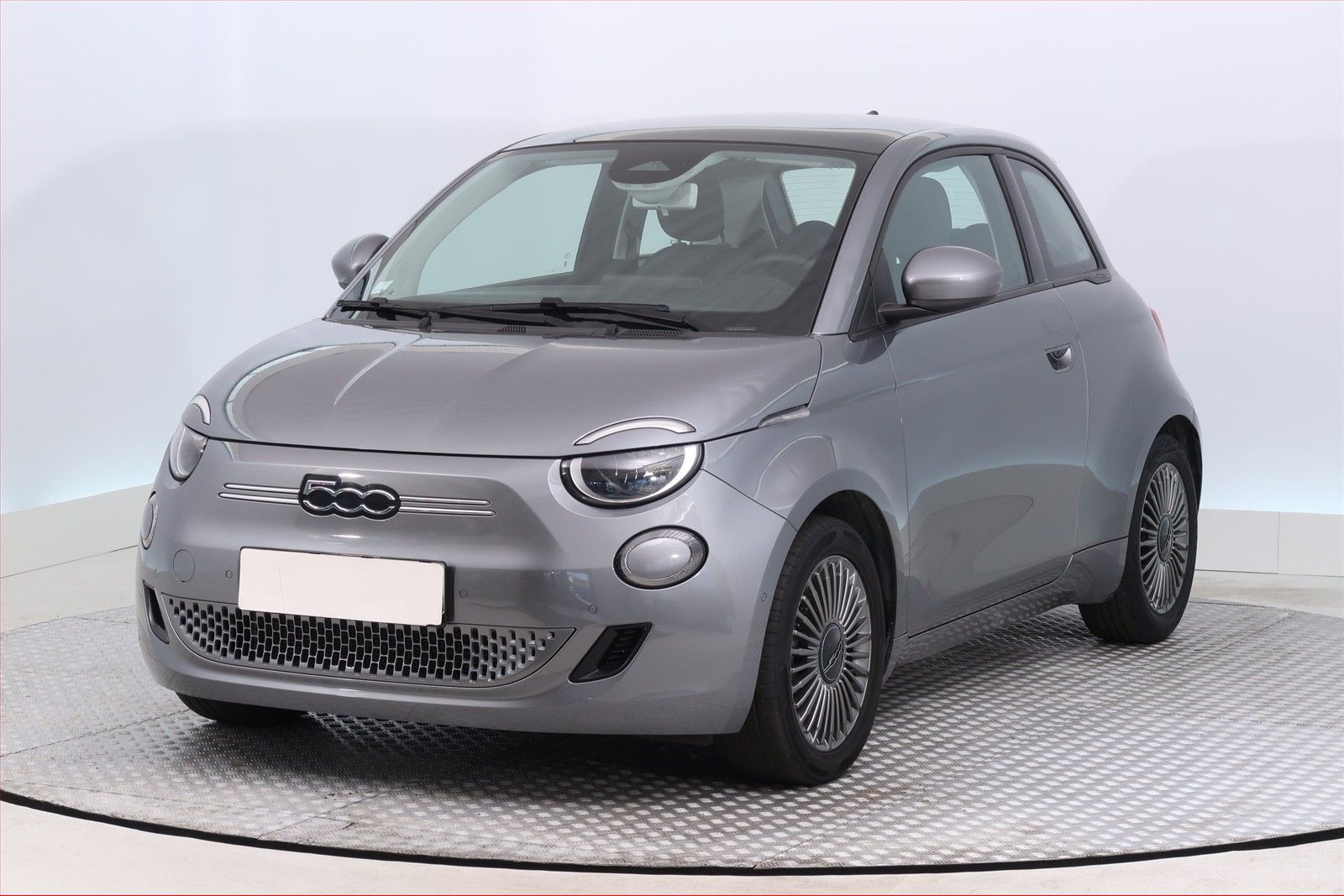Fiat 500E, 42 kWh, SoH 91%, Automat - fotka 2