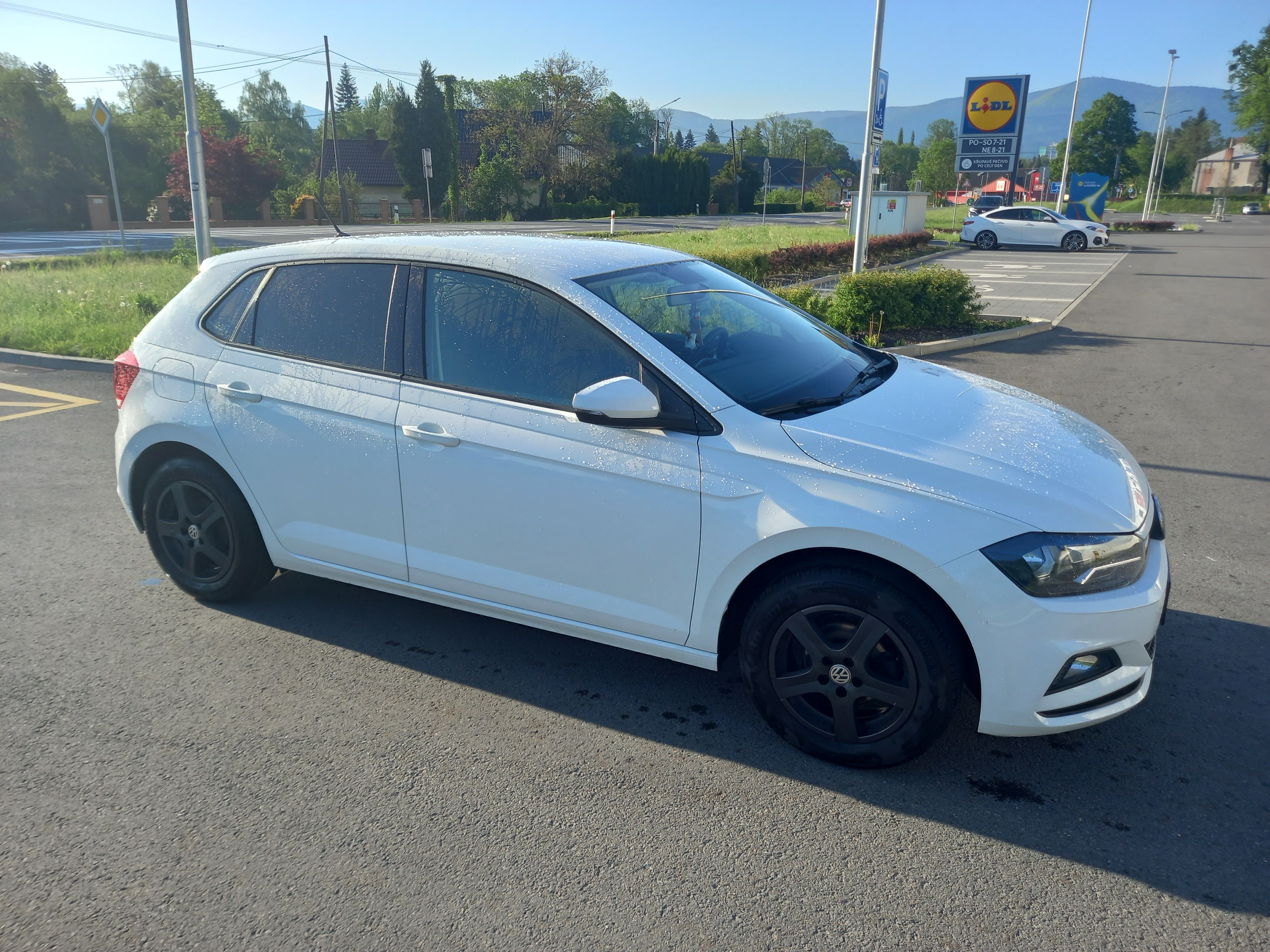 Volkswagen Polo, VW Polo 1,0 TSi - fotka 6