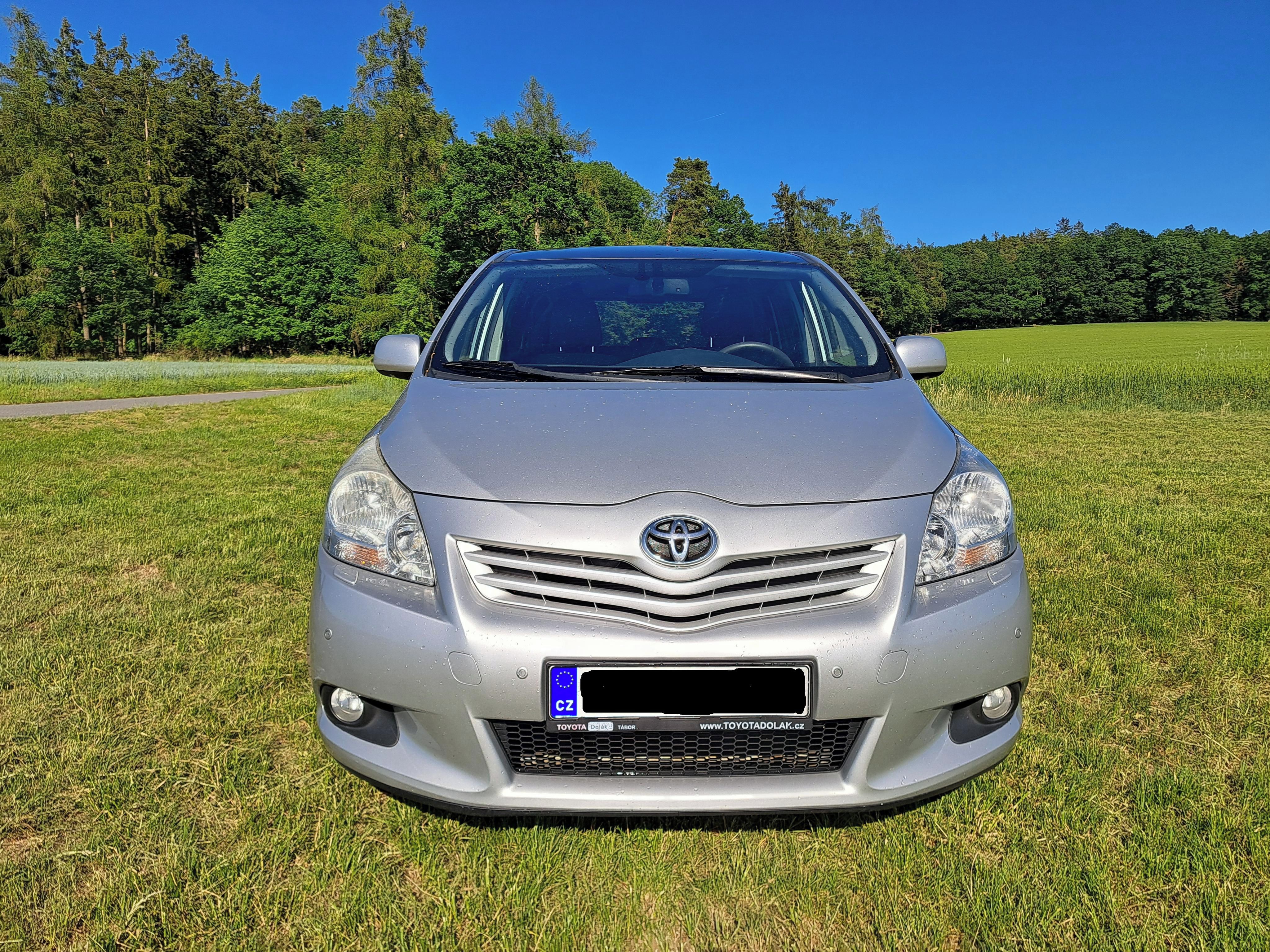 Toyota Verso, Toyota Verso,1.8i 108 kW 7míst - fotka 4
