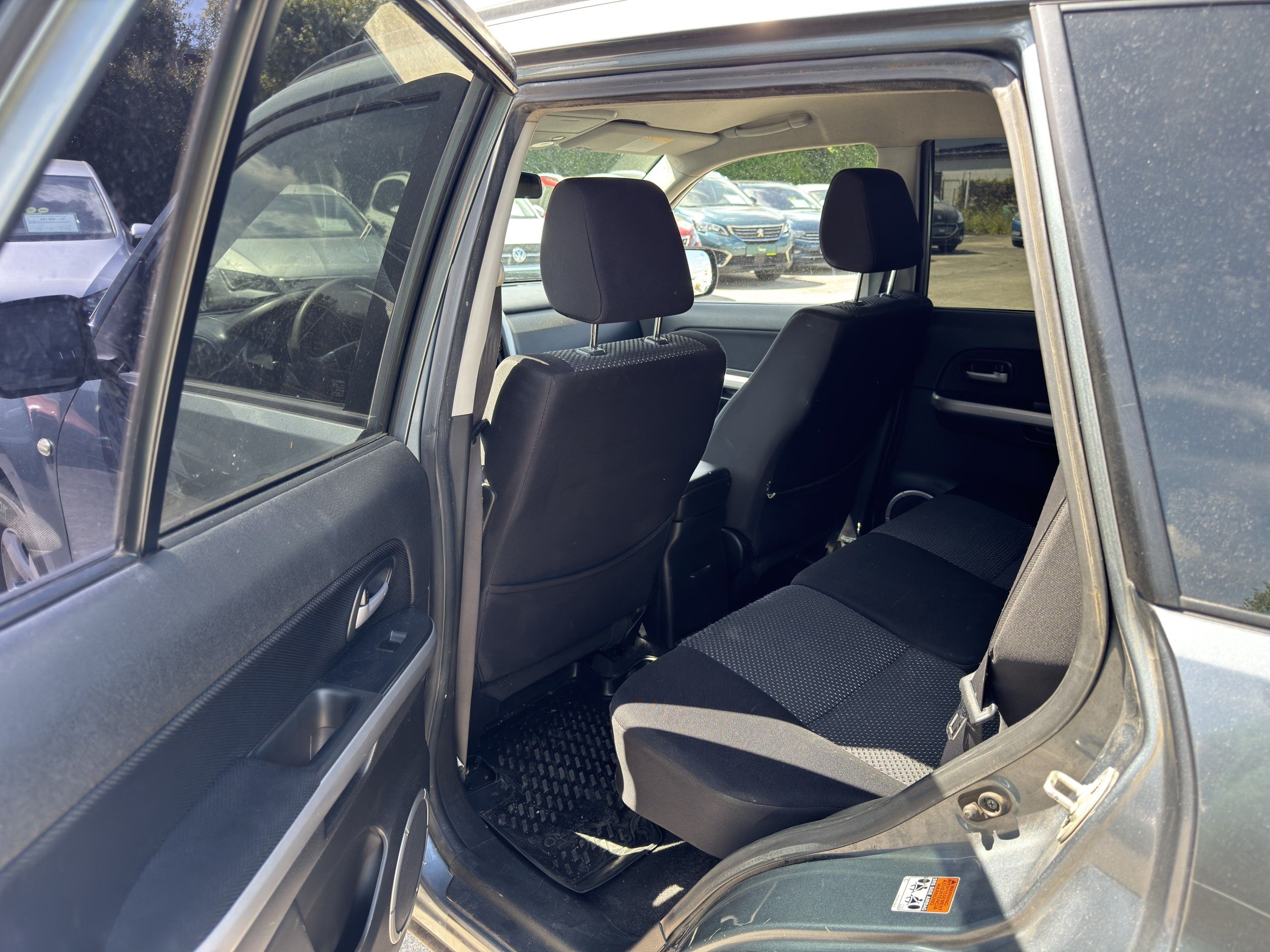 Suzuki Grand Vitara, 2.0i + LPG 103 kW - fotka 5