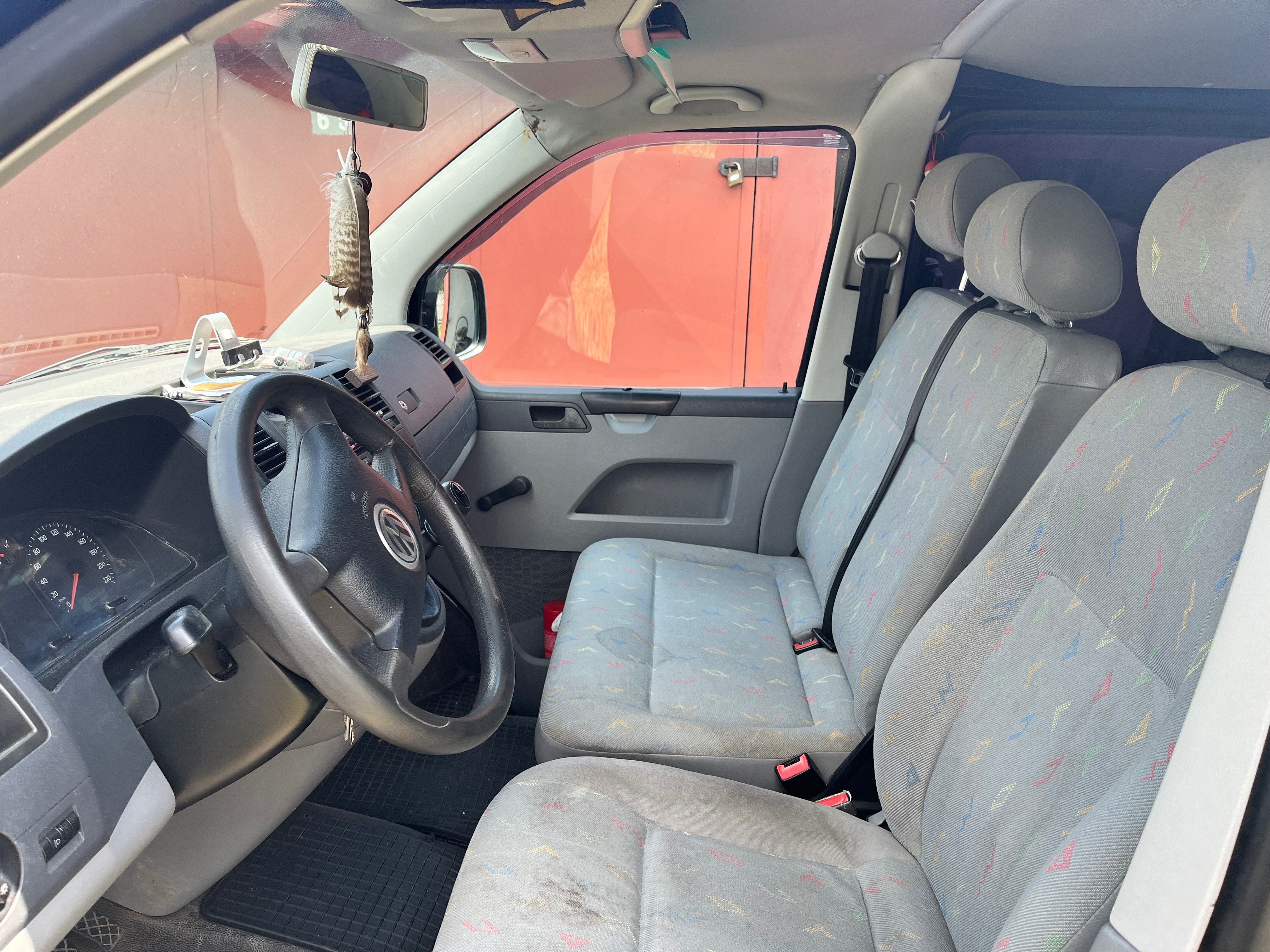 Volkswagen Transporter, 1.9 TDI - servisováno - fotka 6