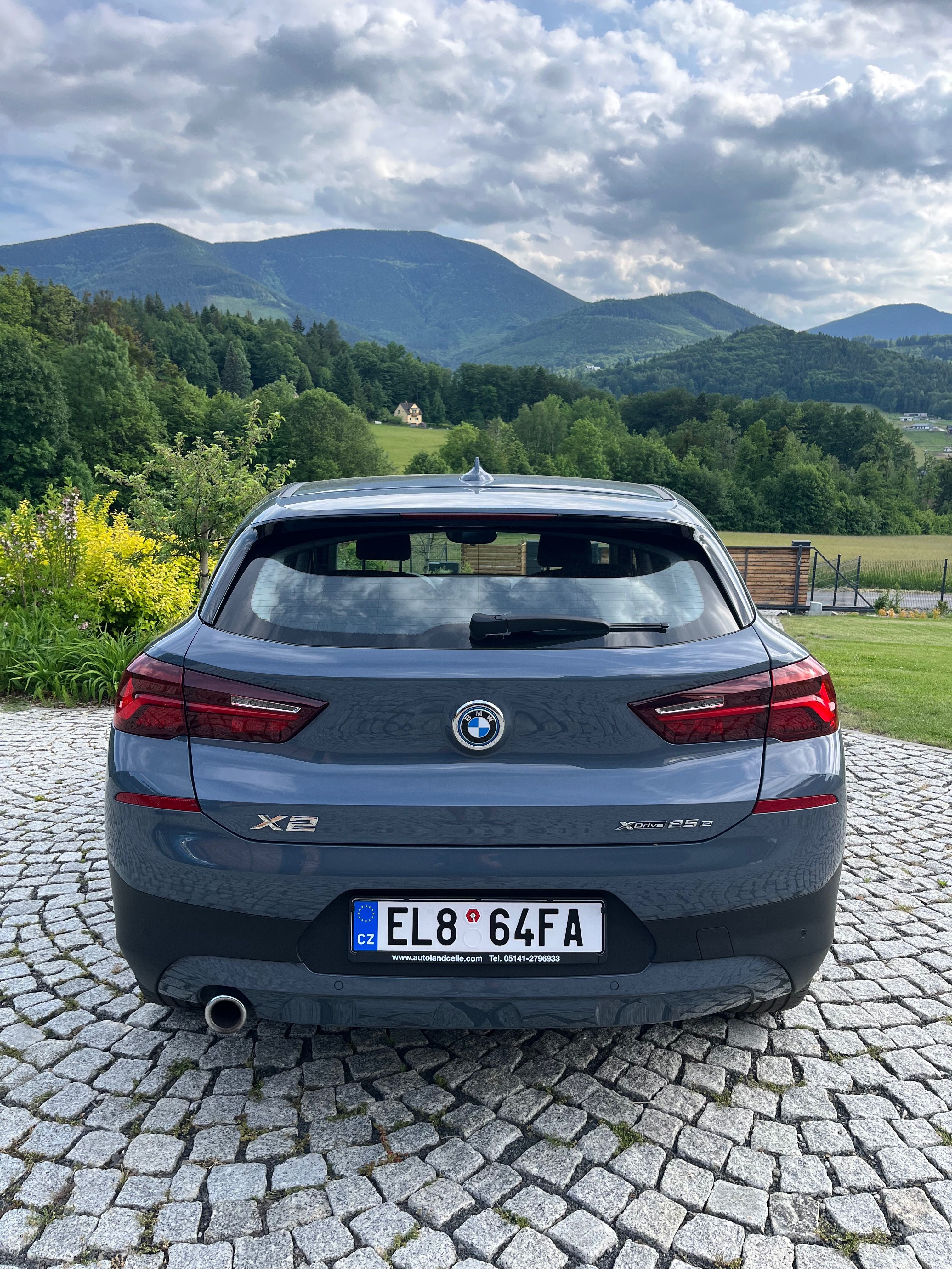 BMW X2, BMW X2 xDrive25e 4x4 Plug-in - fotka 5