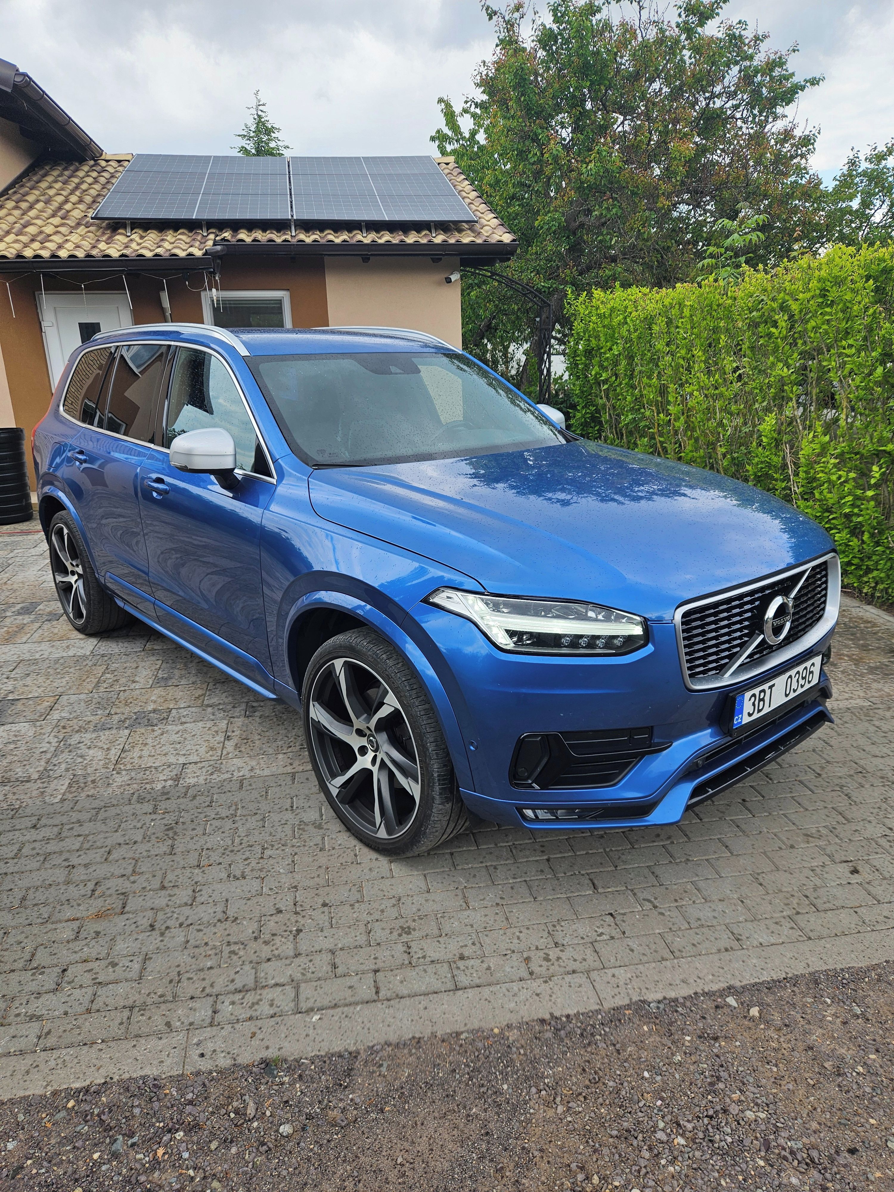Volvo XC90, R-Design Polestar D5 AWD - fotka 3