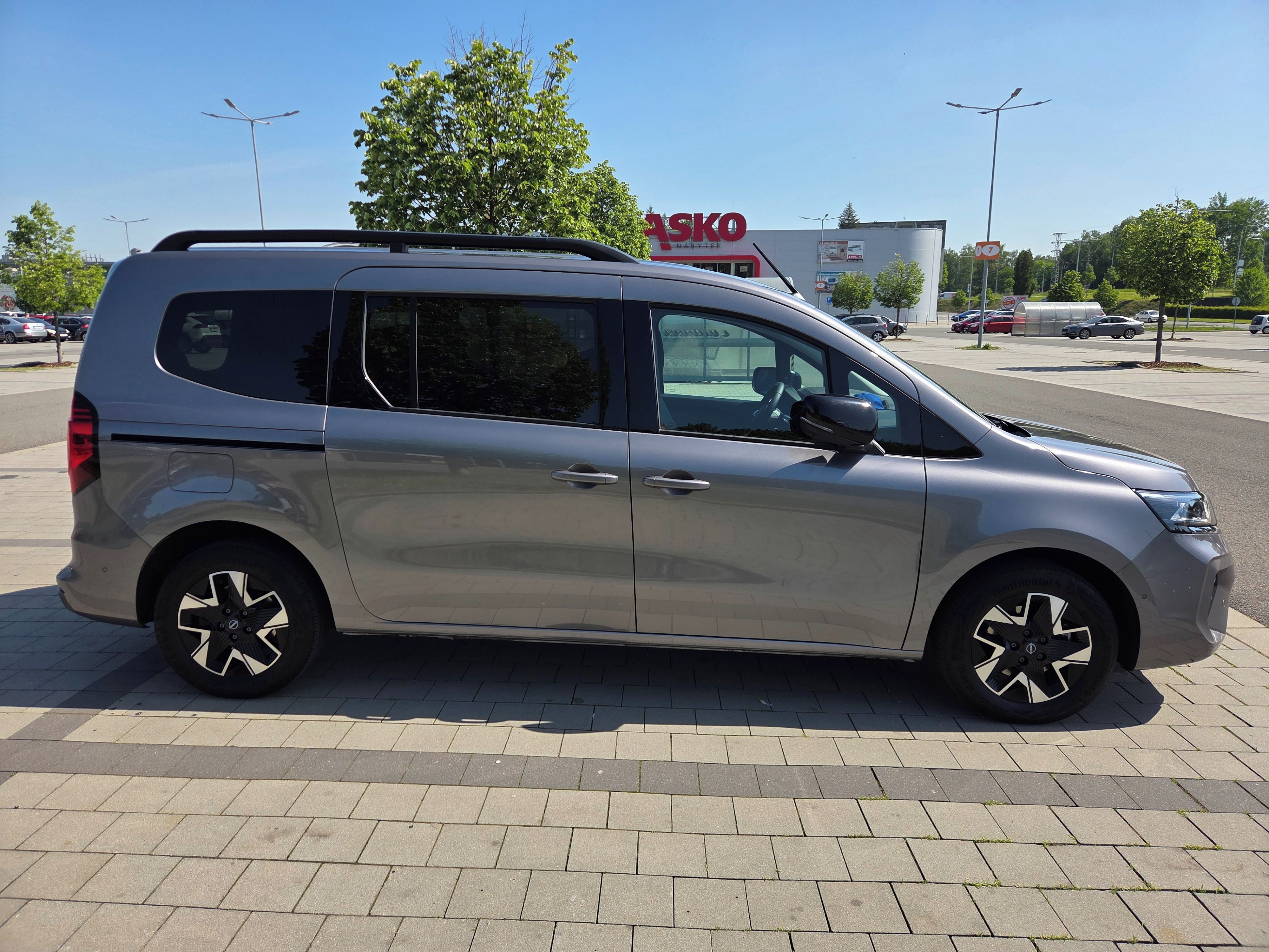 Nissan Townstar, TEKNA L2 1.3 96kW DIG-T 6MT - fotka 3