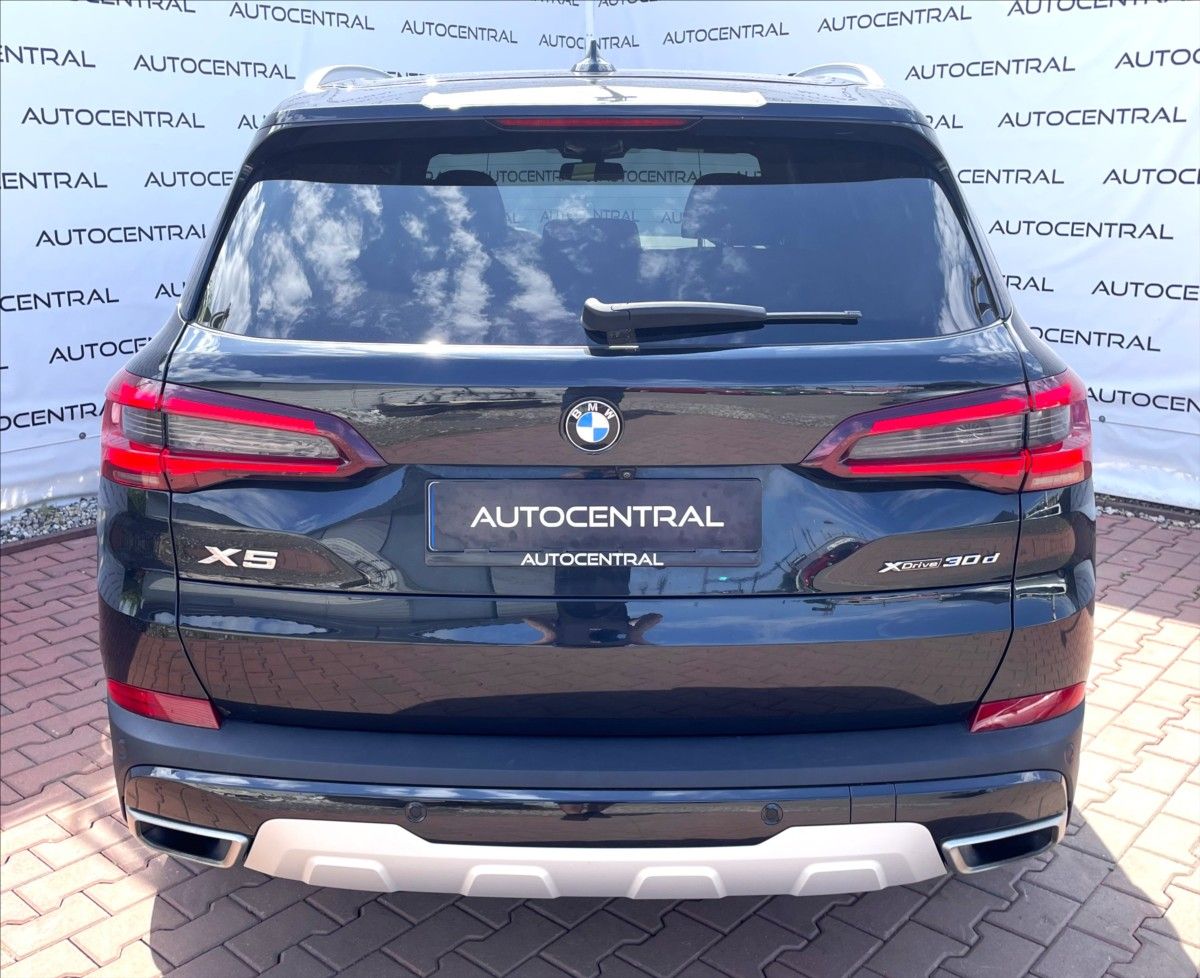 BMW X5, 3,0 D,195kW,X-DRIVE,DPH - fotka 5