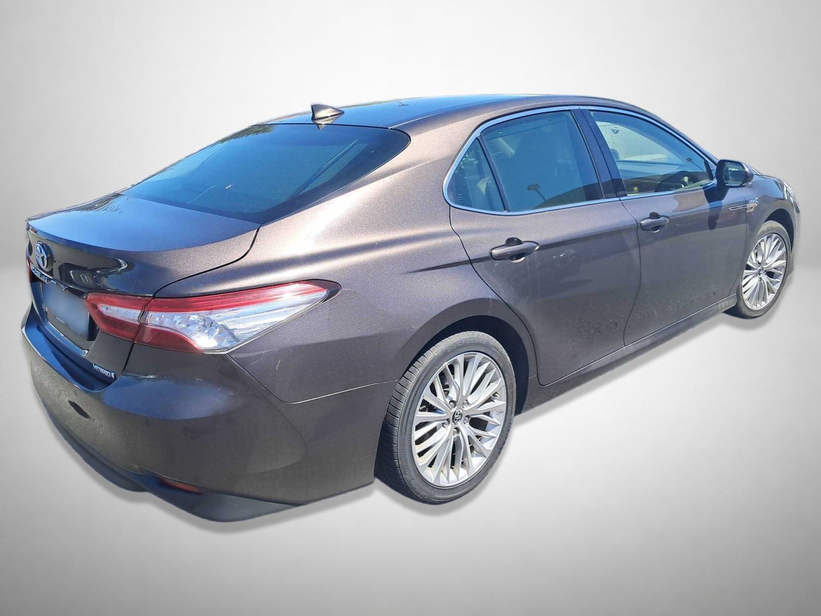 Toyota Camry, 2.5 Hybrid, Executive, Automat - fotka 2