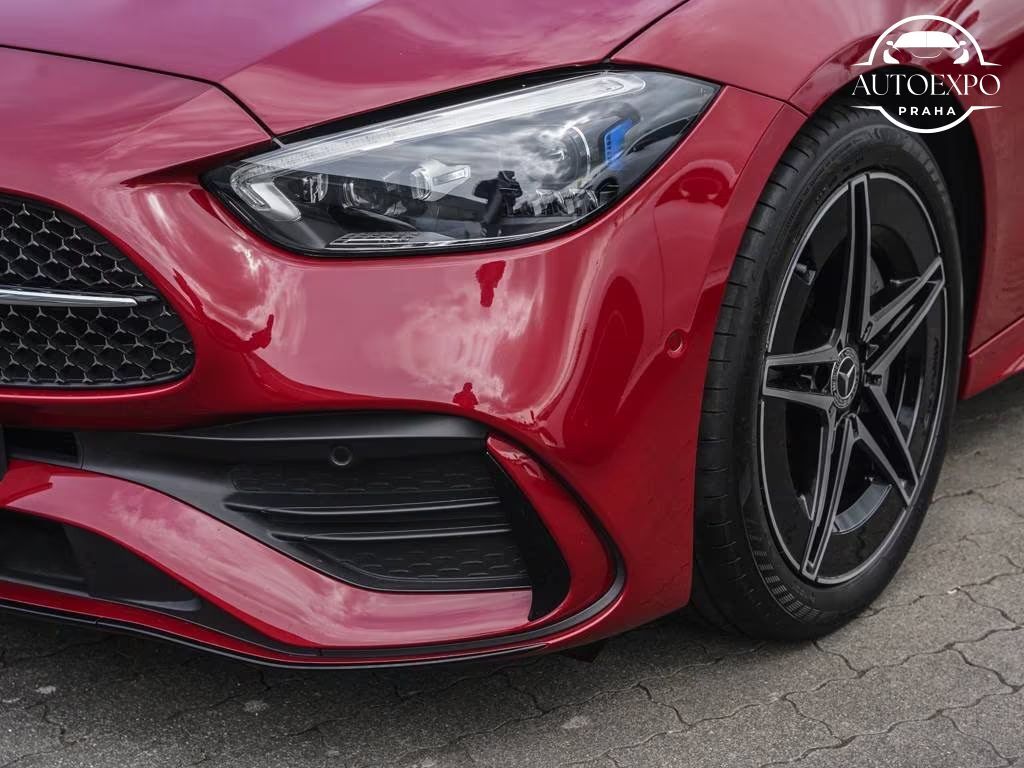 Mercedes-Benz Třídy C, C 300 4Matic AMG - fotka 3