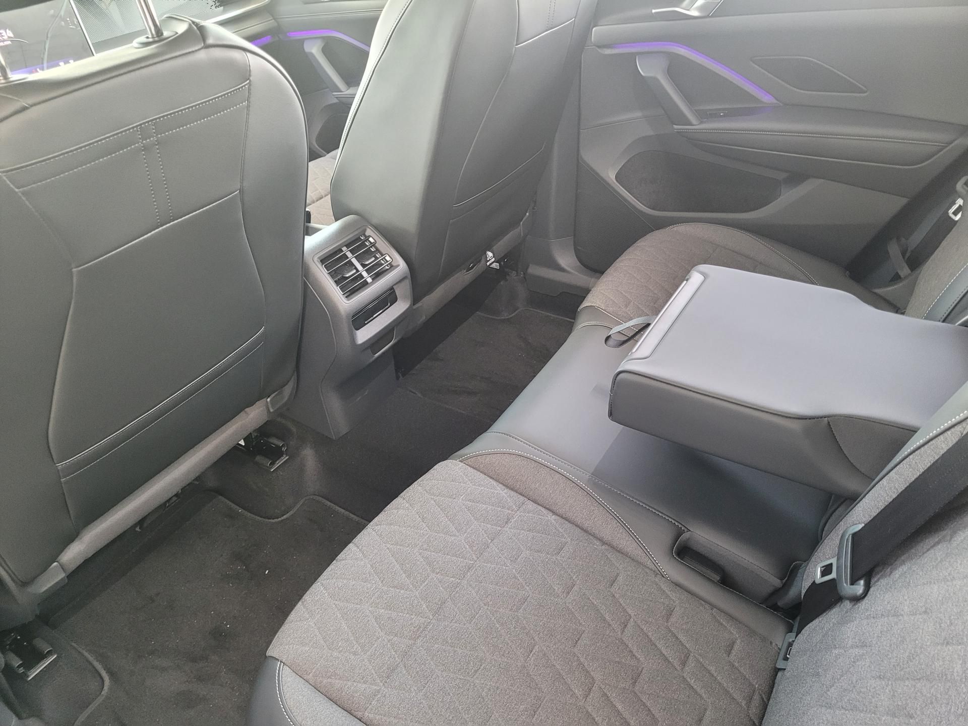 Volkswagen Tayron, People 2,0 TDI 110 kW - fotka 6