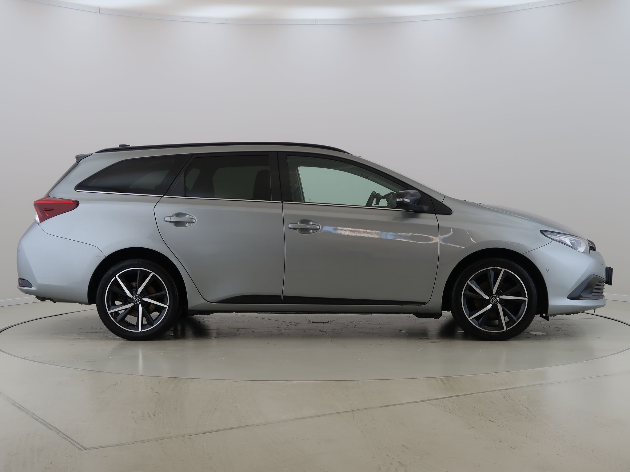 Toyota Auris, 1.6Valvematic,97kW,CZ,Selectio - fotka 4