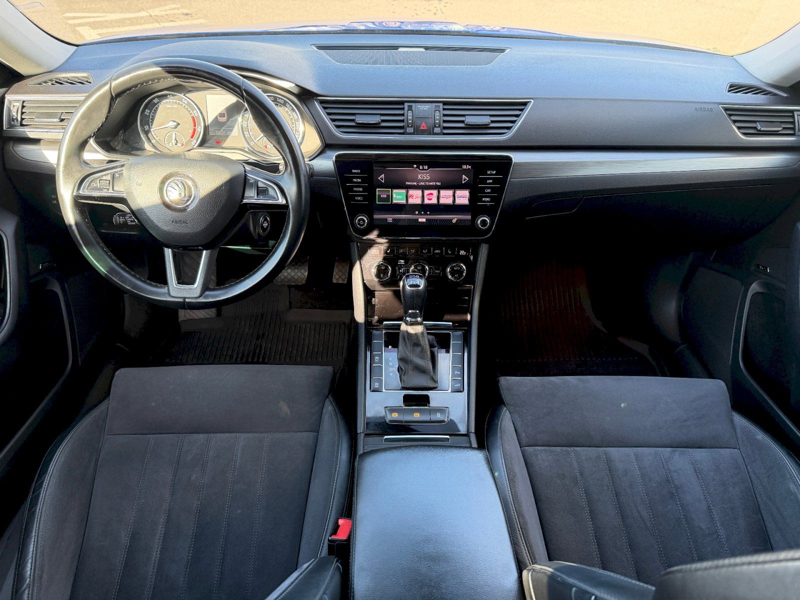Škoda Superb, SUPERB GRT STYLE 2.0 TSI 200 k - fotka 5