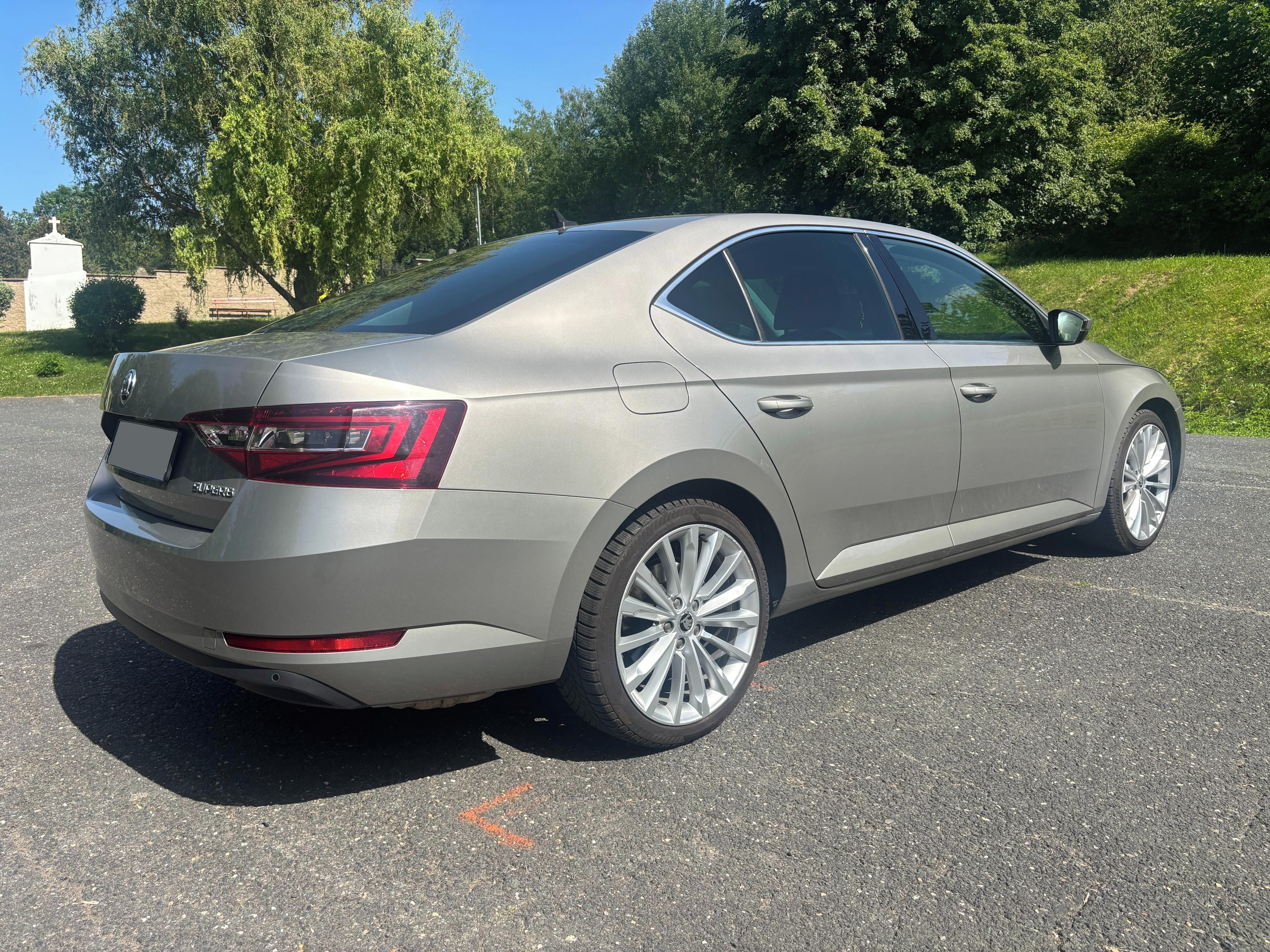 Škoda Superb, 2.0 TSI 162kw Style NAV SERVIS - fotka 5