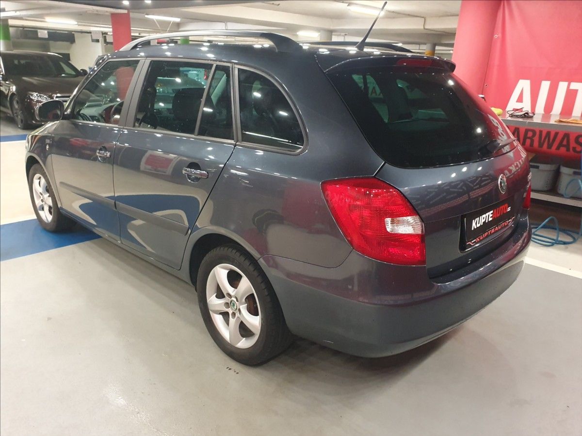 Škoda Fabia, 1,2 TSi - 100TIS/KM !!!  Famil - fotka 3