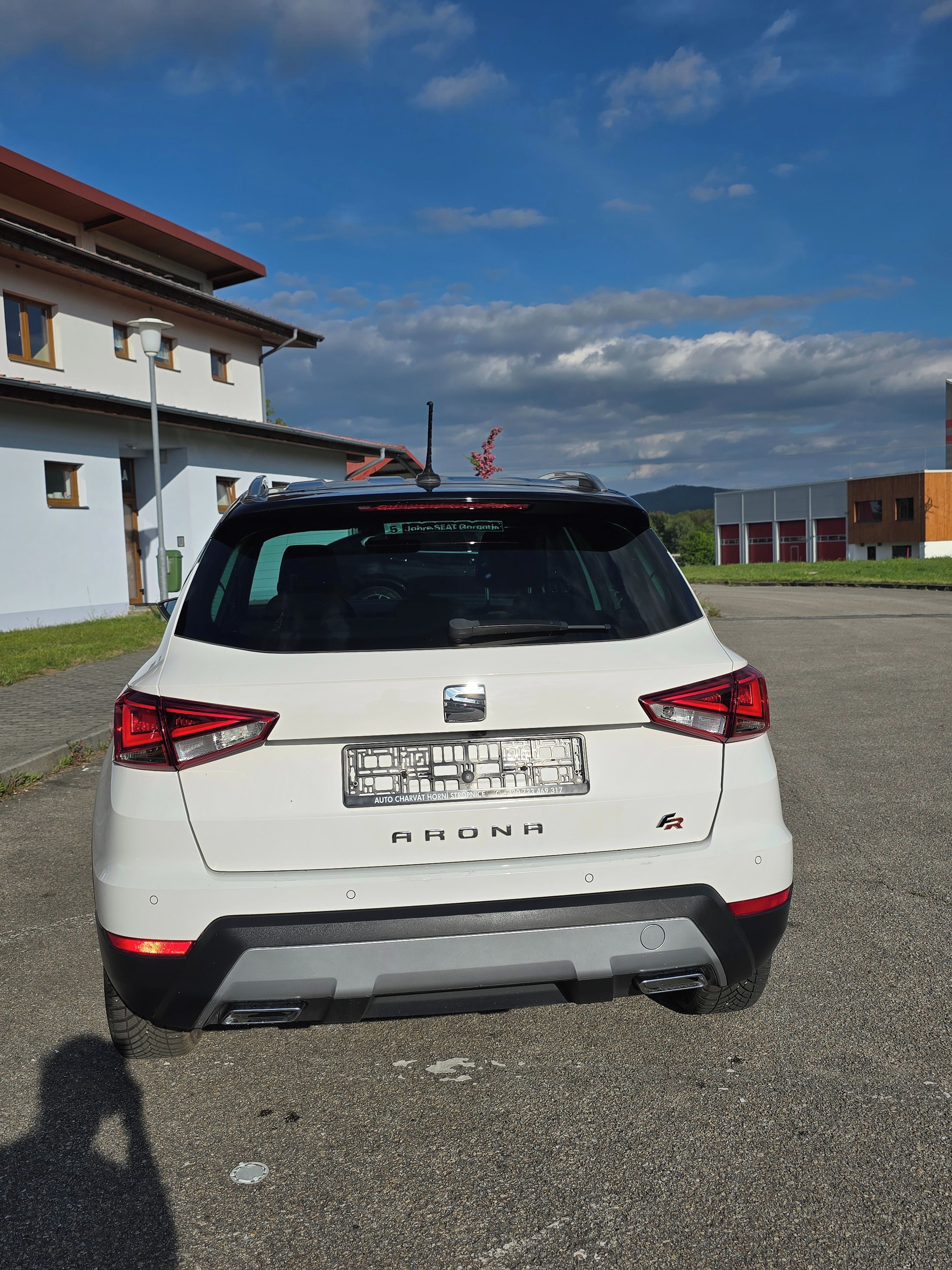 Seat Arona, FR 1.0 TSI 85Kw DSG NAVI - fotka 6