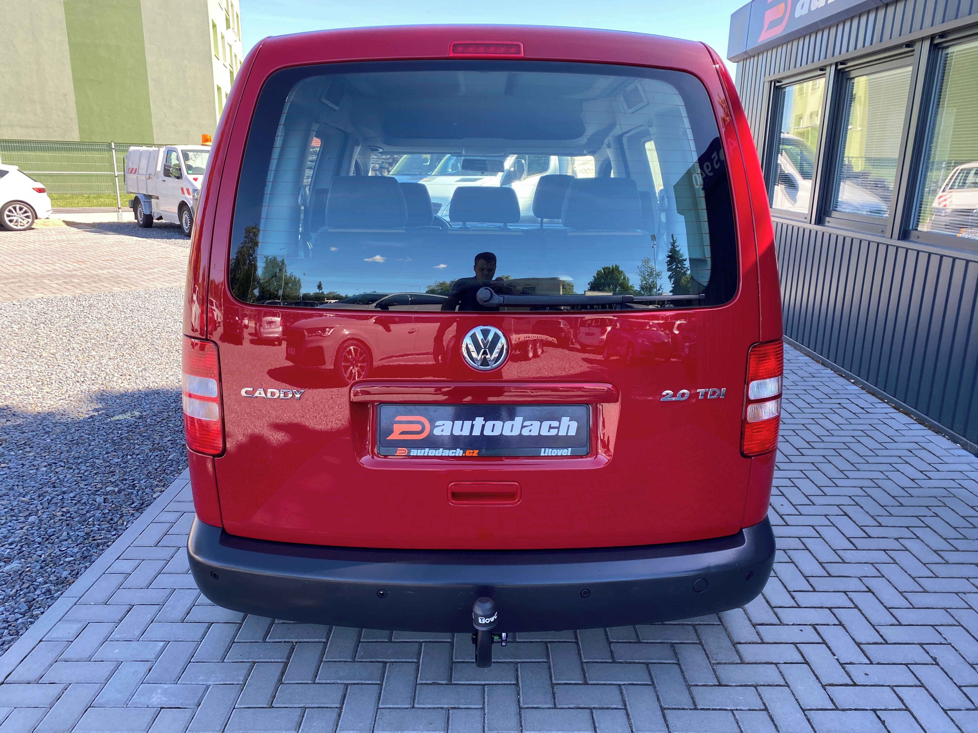 Volkswagen Caddy, 2.0 TDI 103kW-1xMAJ.-DSG-KLIMA - fotka 4