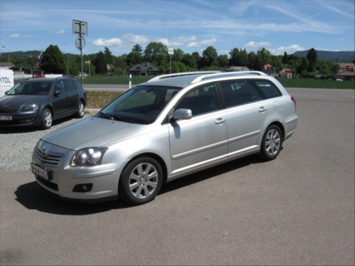 Toyota Avensis, 1,8 VVT- i - fotka 2