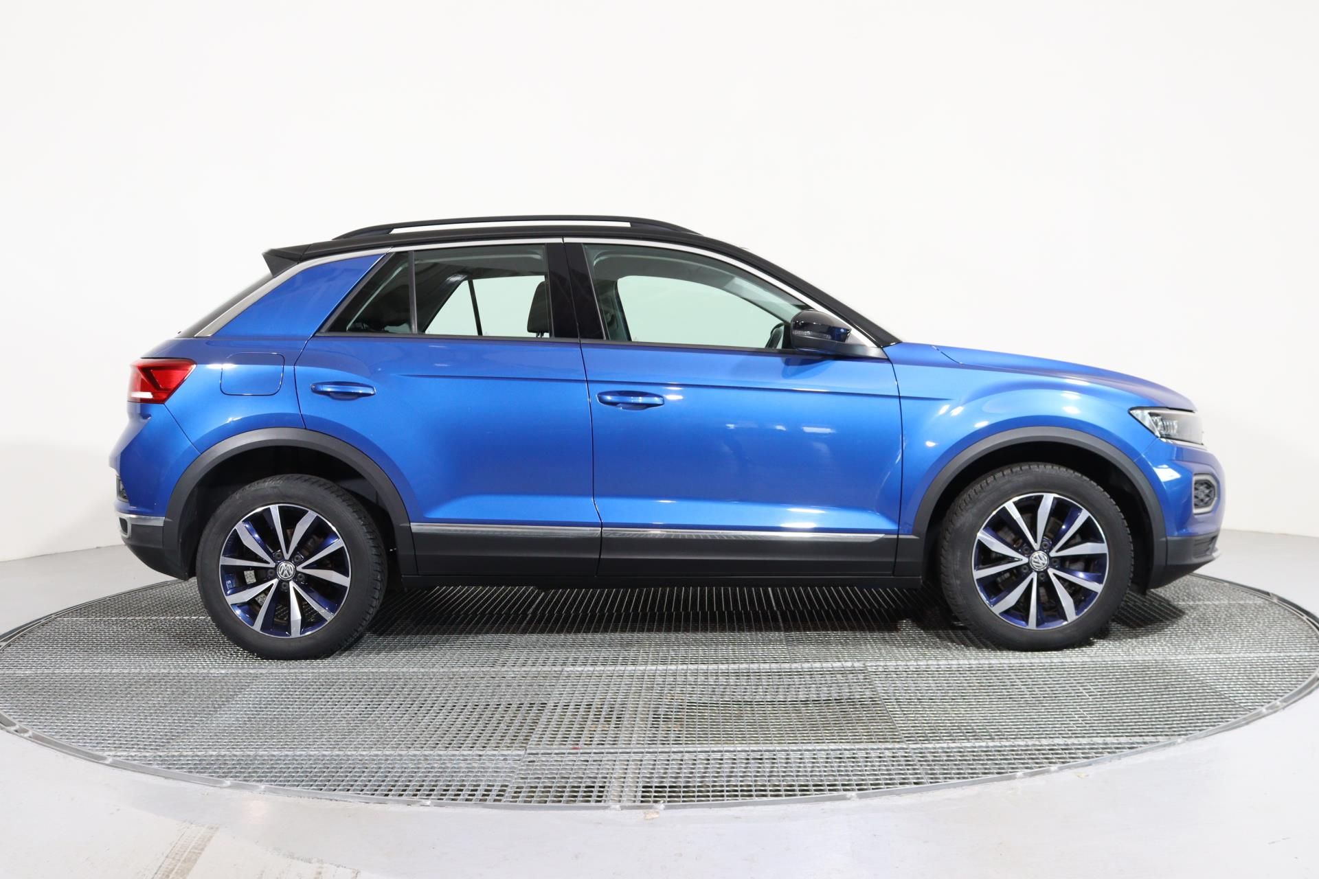 Volkswagen T-Roc, Style 1,5TSI DSG/LED,ACC,P.KAM - fotka 3