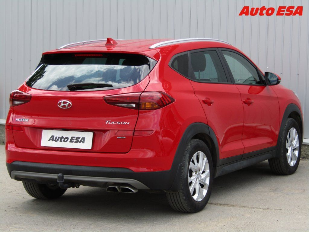 Hyundai Tucson, 1.6 CRDi 4x4,2.maj,ČR,TZ - fotka 4