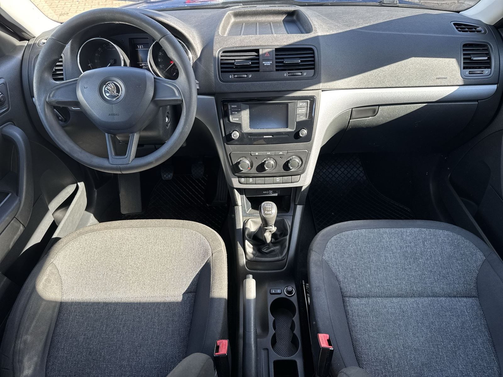 Škoda Yeti, 2.0 TDI 4x4 Active - fotka 5
