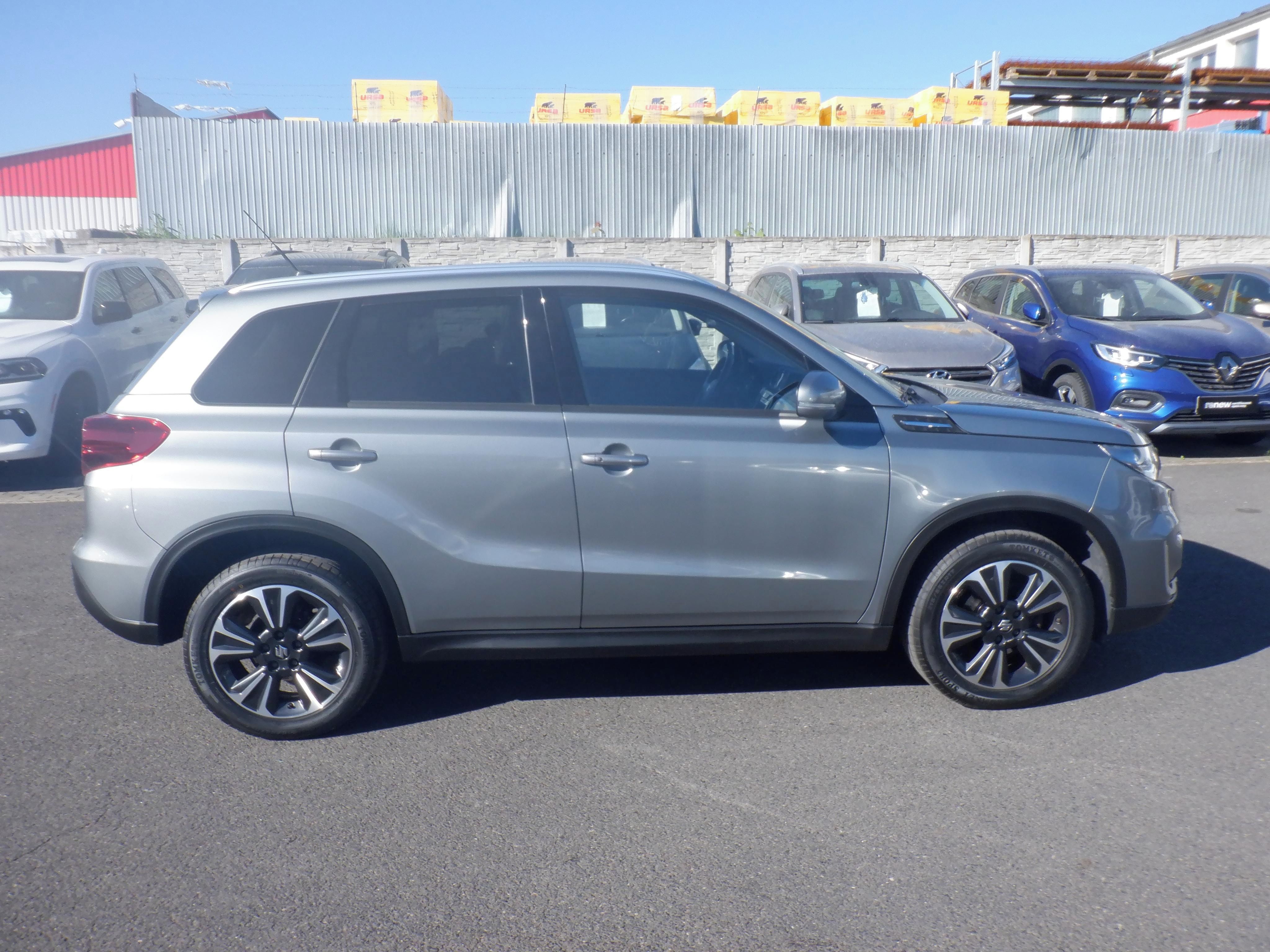 Suzuki Vitara, 1.4 BoosterJet Hybrid,ČR - fotka 4