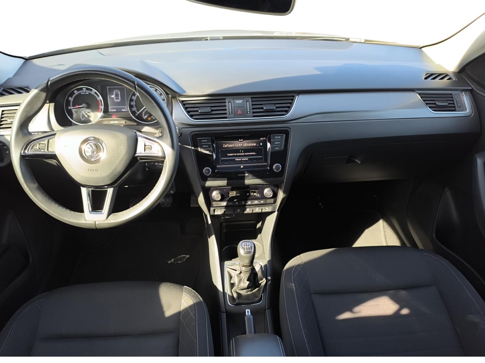 Škoda Rapid, Spaceback StylePlus 1.0TSI . - fotka 5