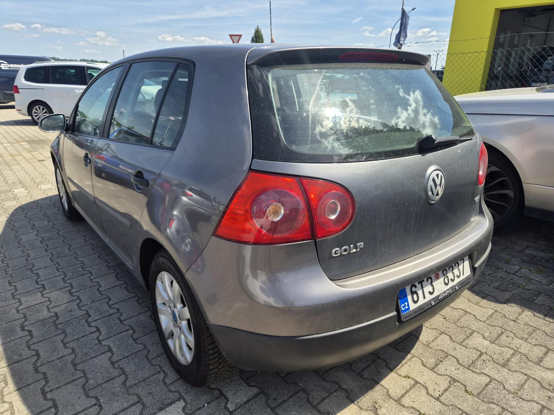 Volkswagen Golf, 1,9 TDI - fotka 4