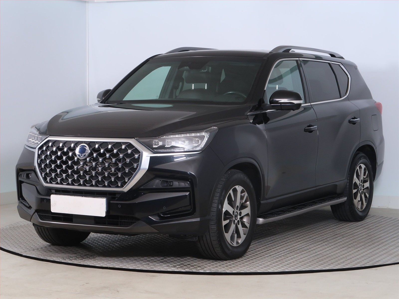 SsangYong Rexton, 2.2 Diesel, 4X4, Automat, ČR - fotka 2