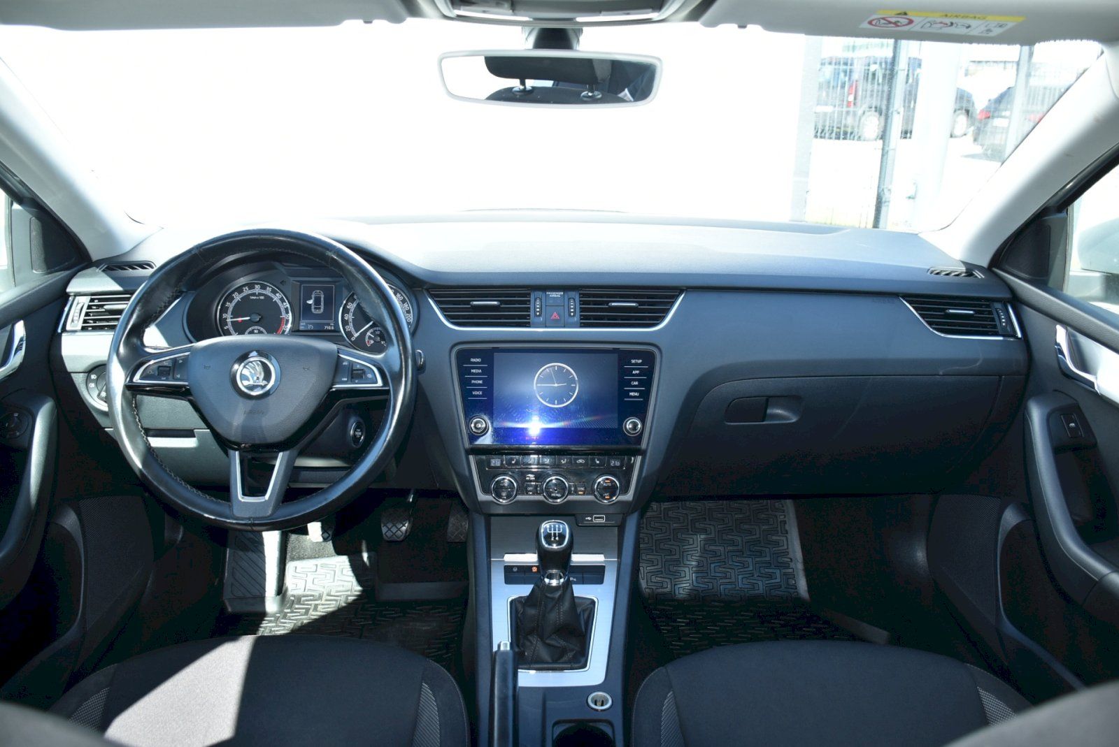Škoda Octavia, Tour 1.6 TDI 85kW - fotka 5