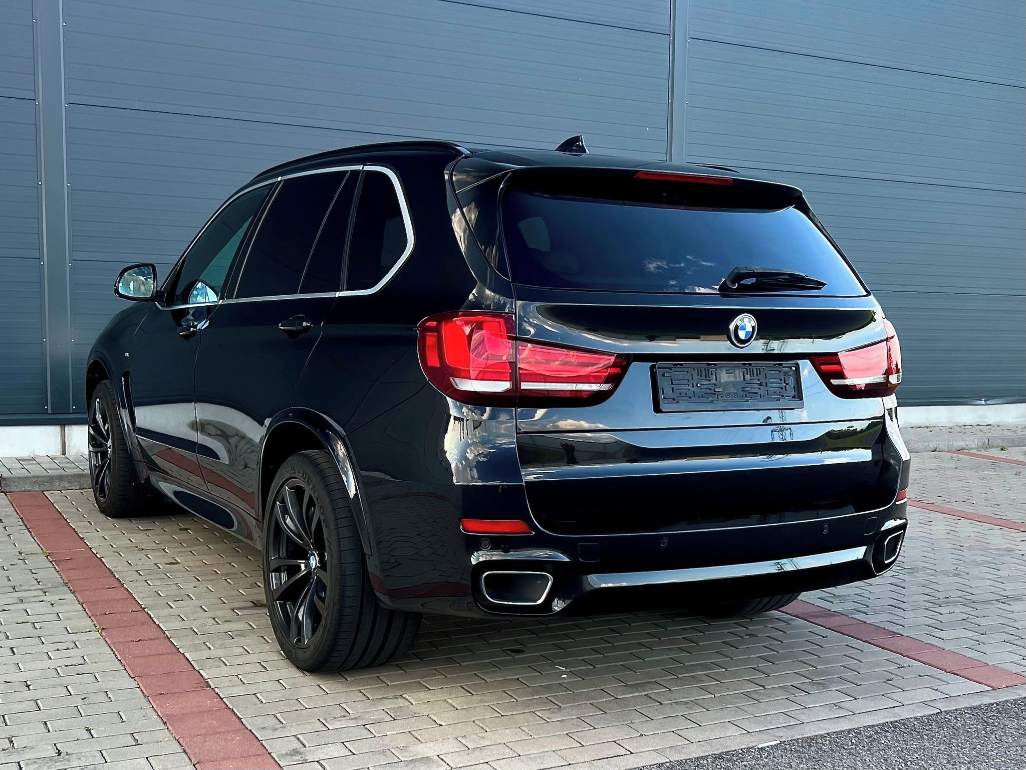 BMW X5, 30d xDrive-20"19" ALU - fotka 6